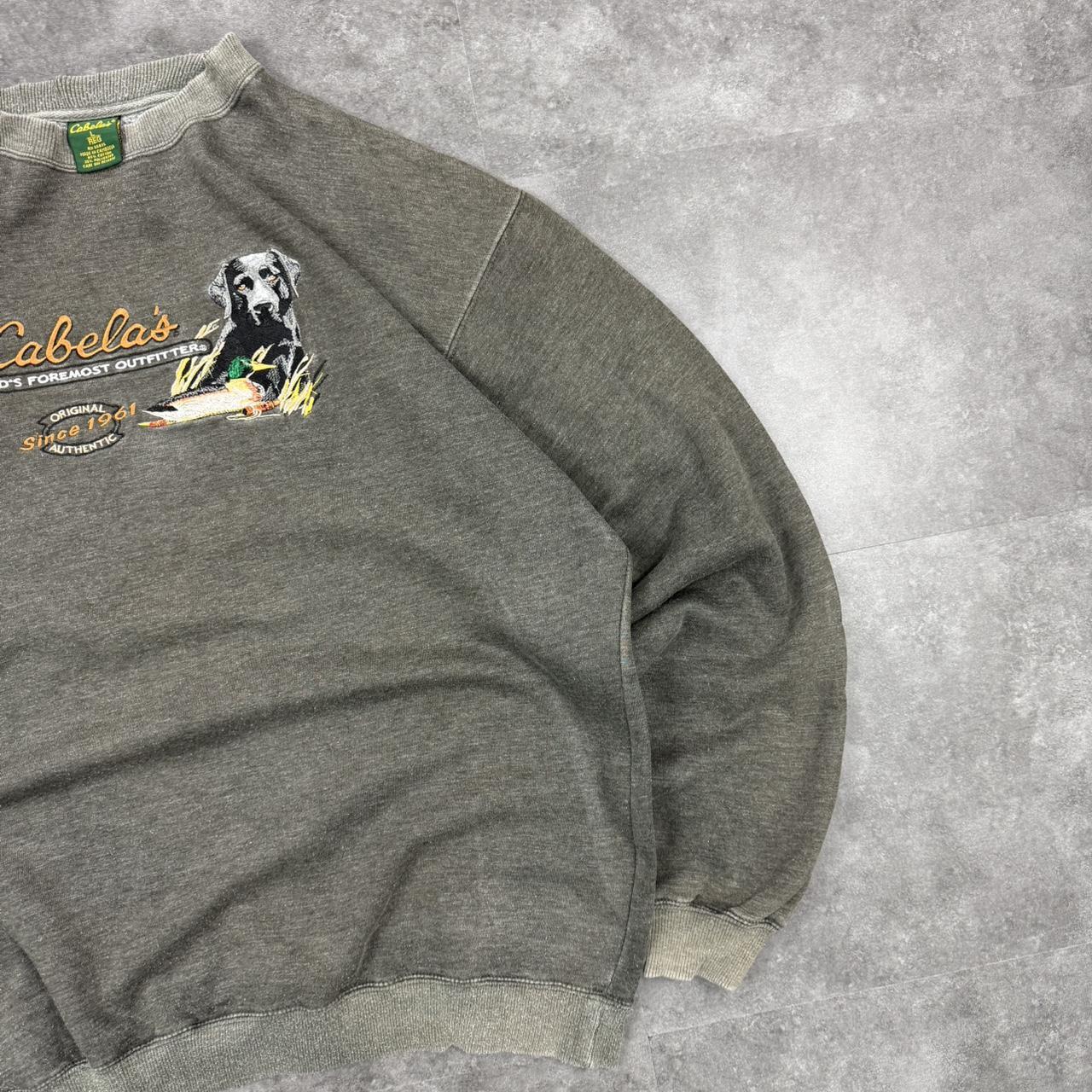 2000s/90s Cabela’s hunting embroidered sweatshirt