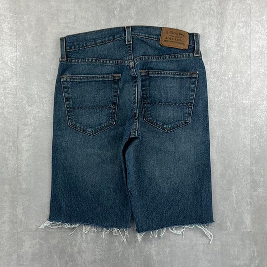 Levi’s relaxed fit 2000 cut off denim jeans