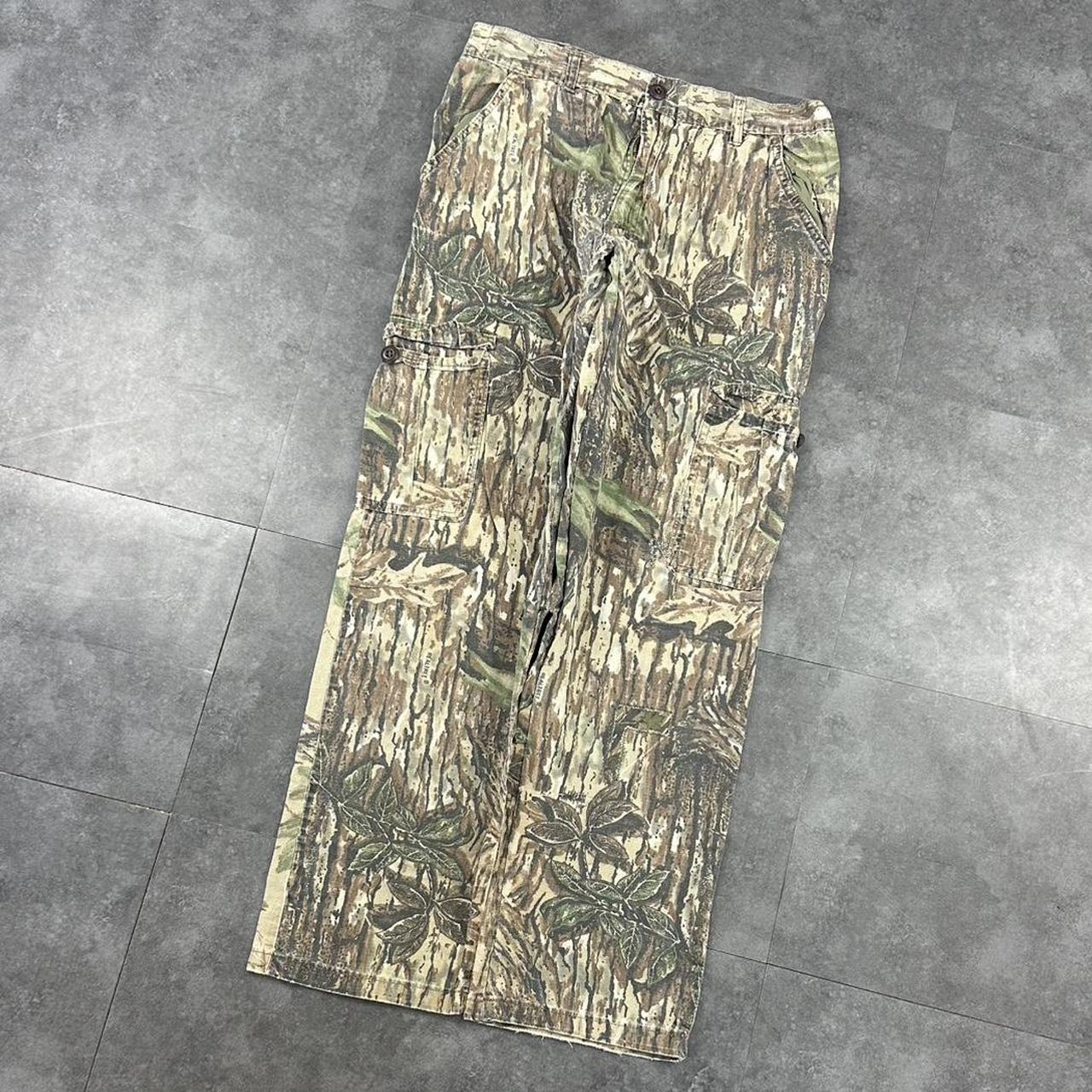 Realtree camo Mossy oak 2000s dungaree workwear cargo trousers