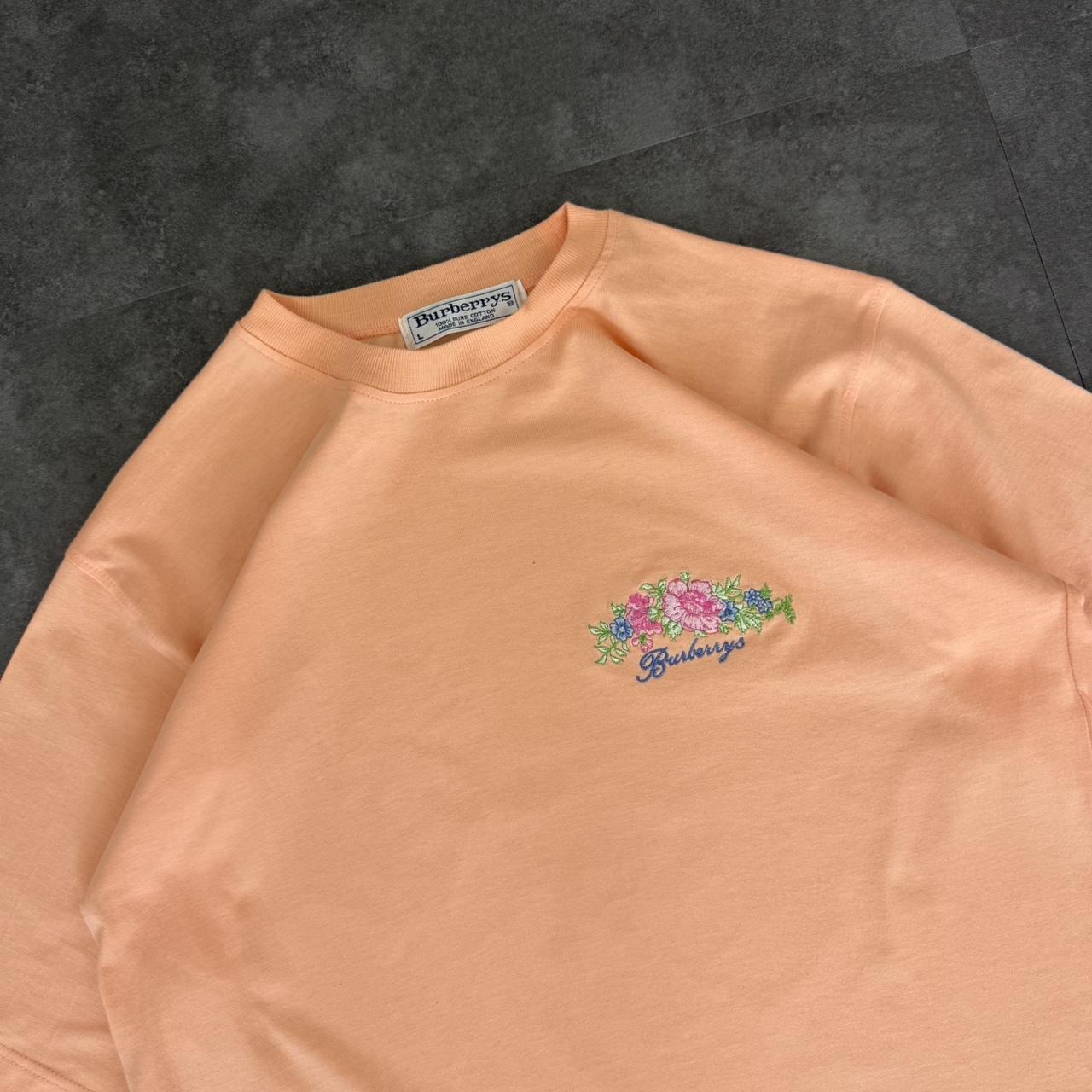 Burberrys 90’s floral embroidered T shirt