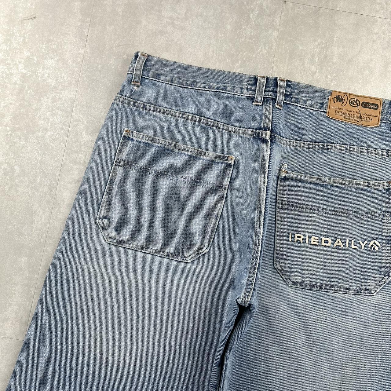 Irie daily Japanese style 2000s spellout carpenter style skate jorts