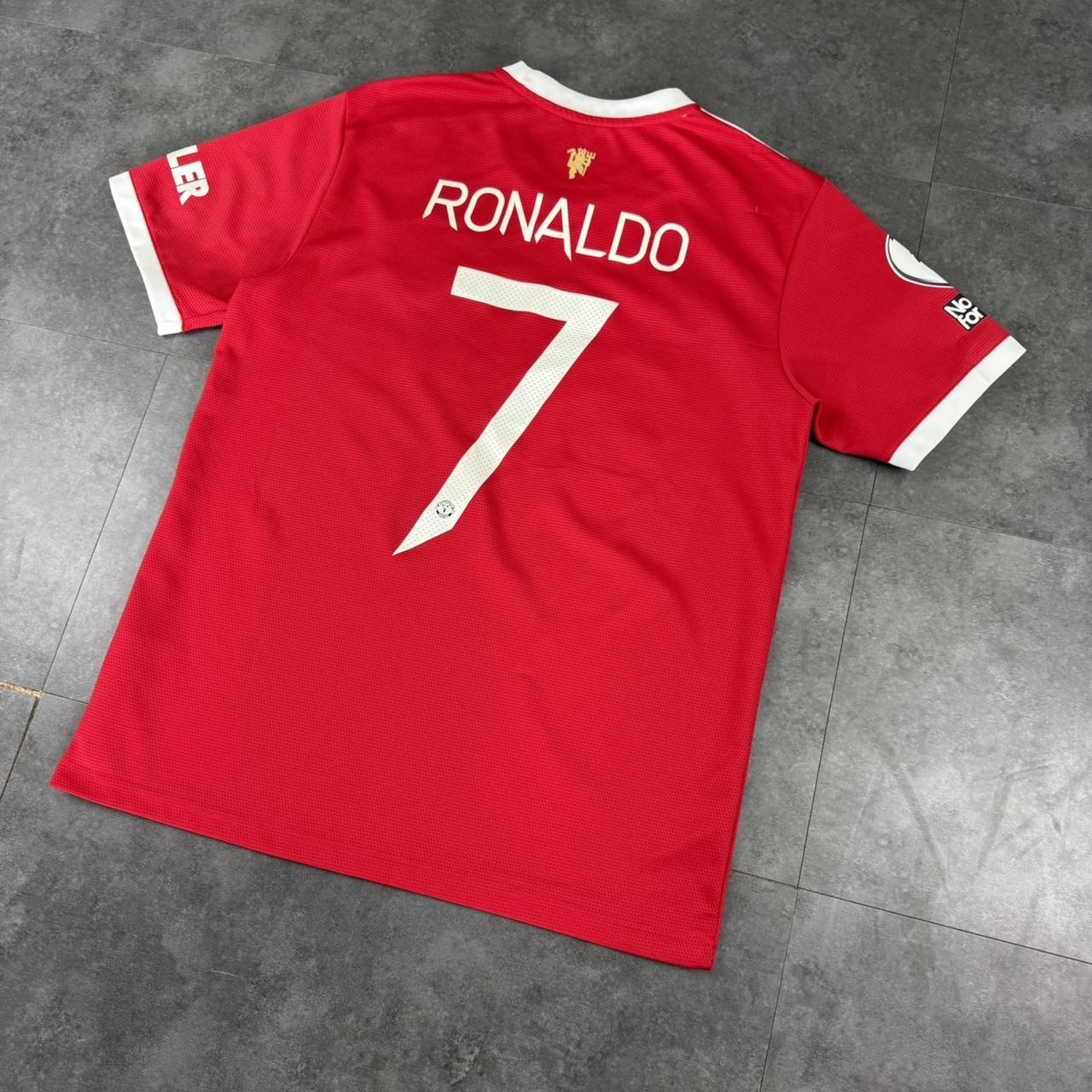 Manchester United Ronaldo 2021-22 home kit football jersey