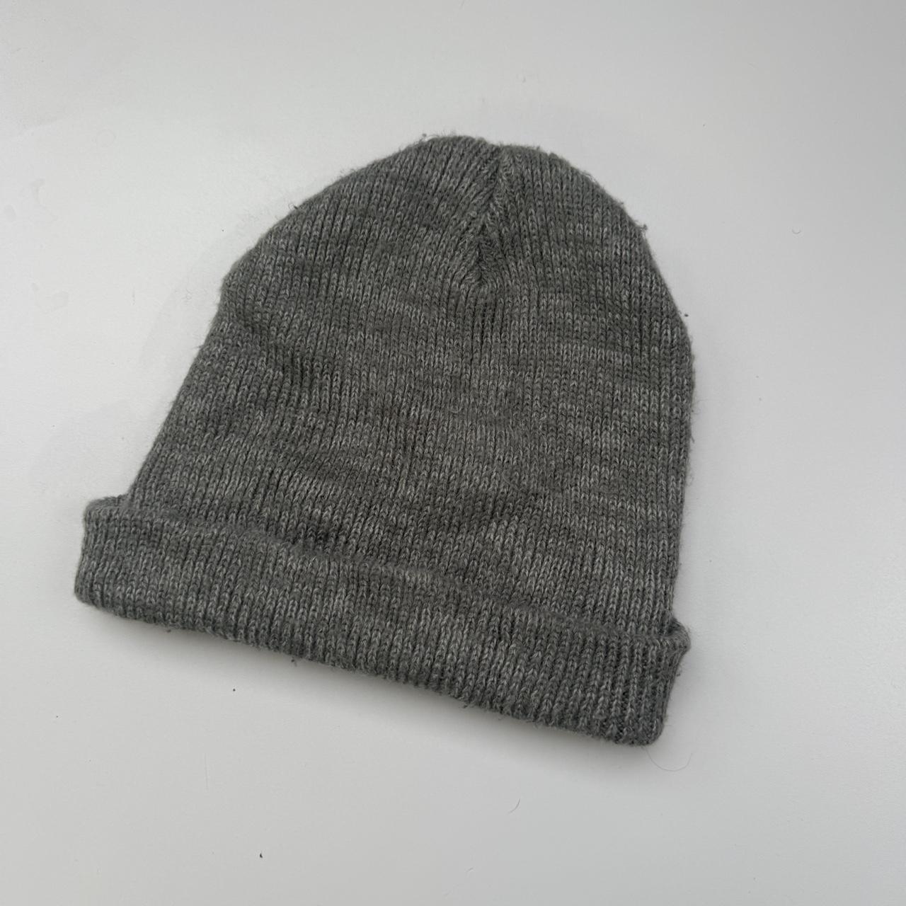 Quiksilver 2000s vintage Surfwear embroidered logo beanie hat