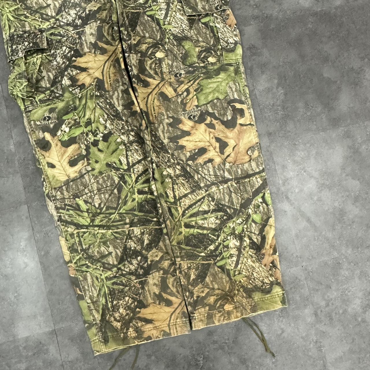 Realtree camo Mossy oak 2000s dungaree workwear cargo trousers