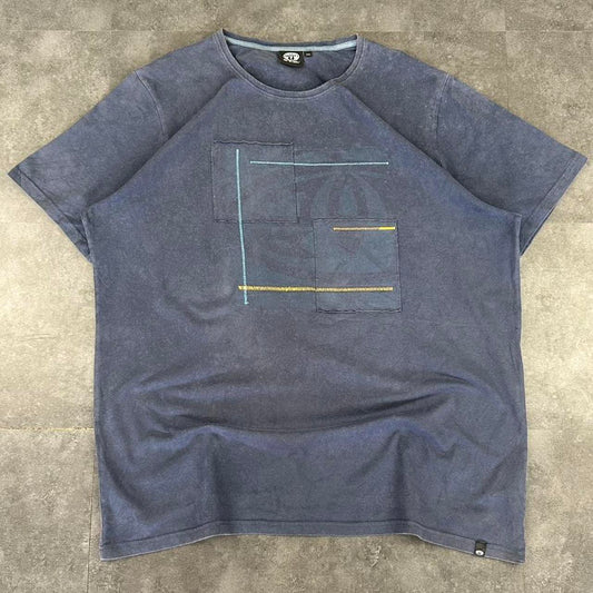 Animal 2000s Skater Skateboard square embroidered faint logo Print graphic T shirt