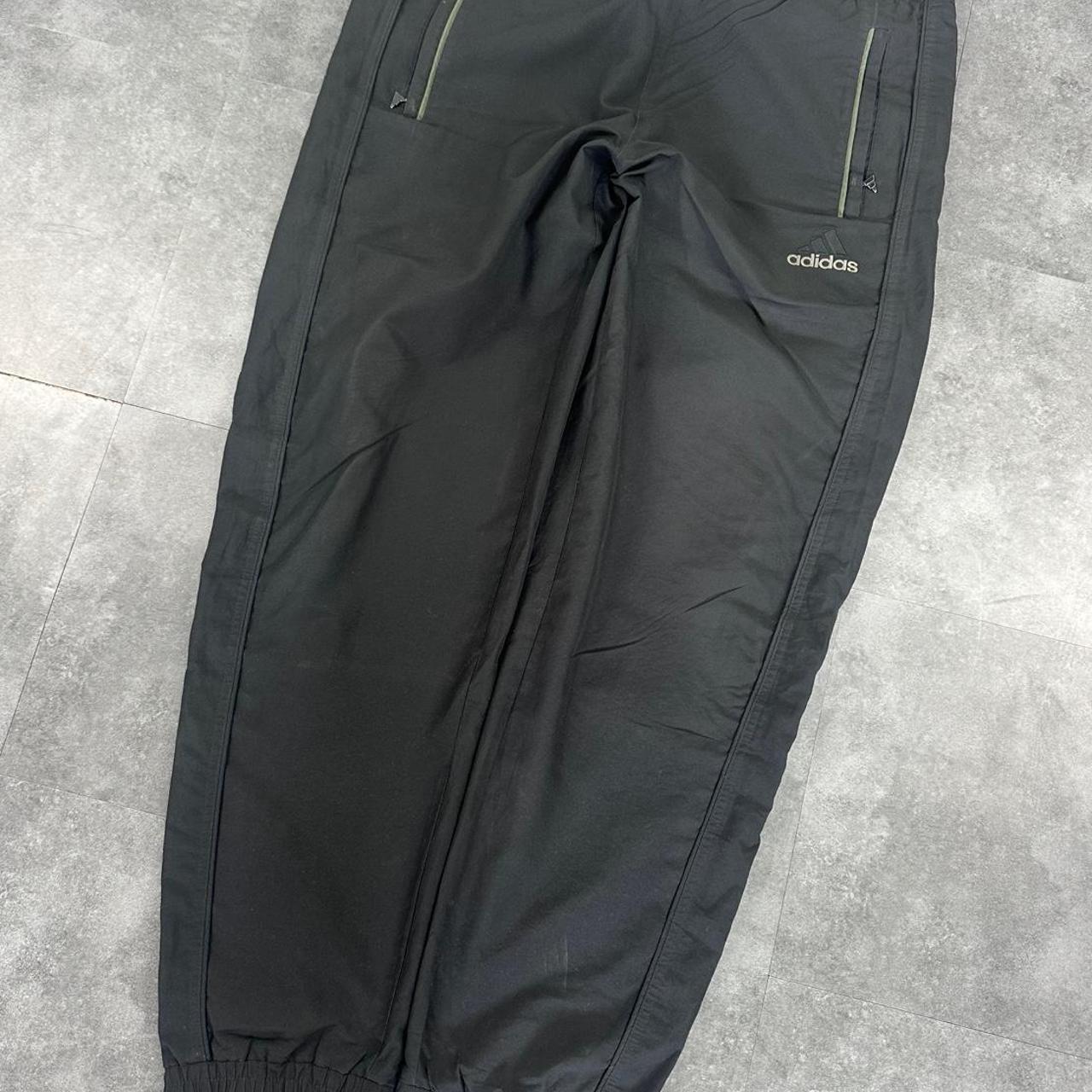 Adidas 2000s track vintage sports pants