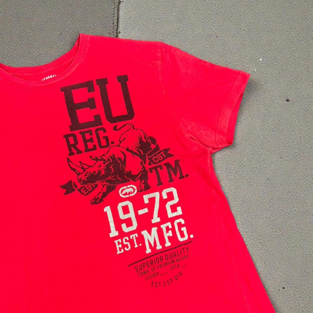Ecko unltd Vintage Y2K hip hop grunge T Shirt