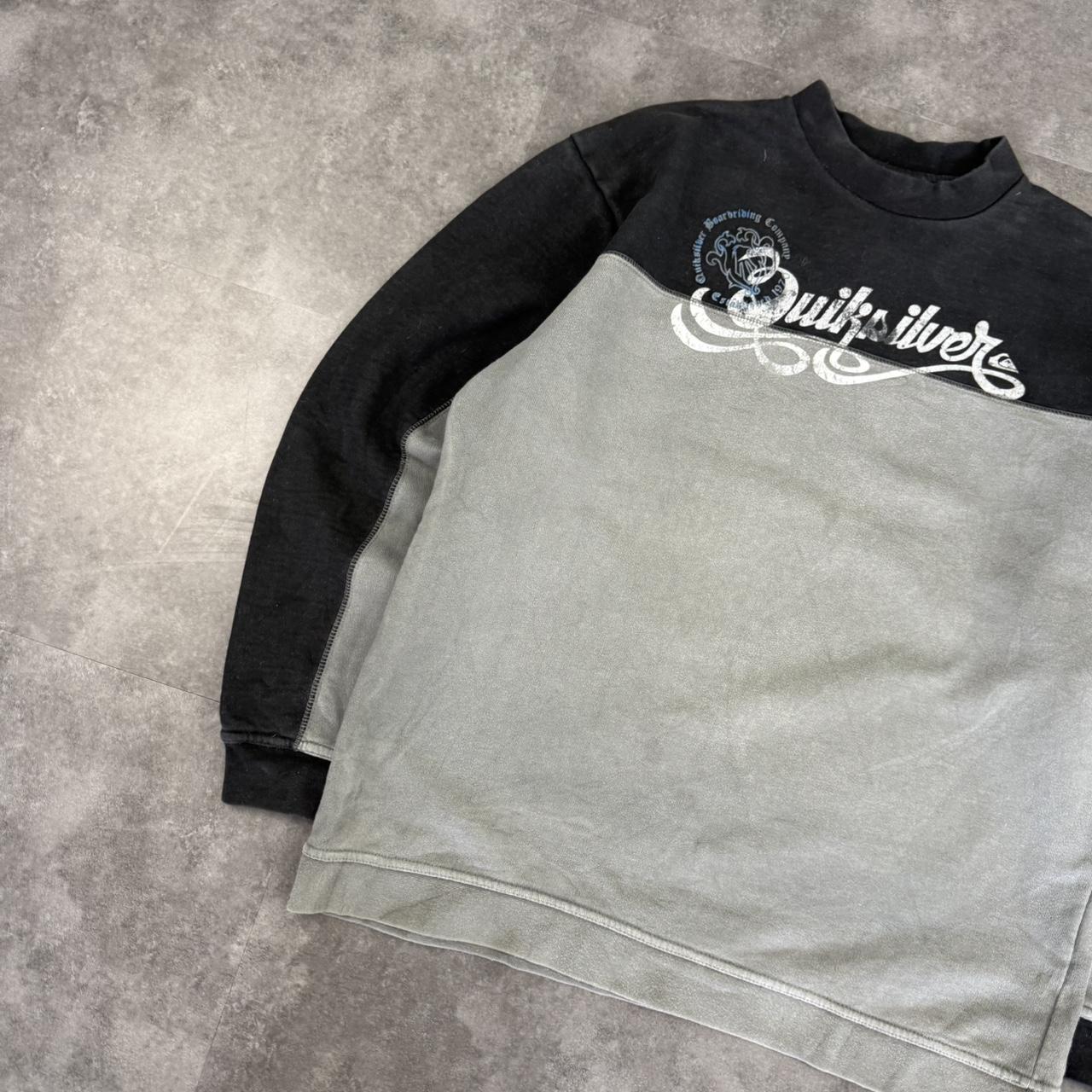 Vintage 2000s Quiksilver Spellout print surfwear Surfer Sweatshirt