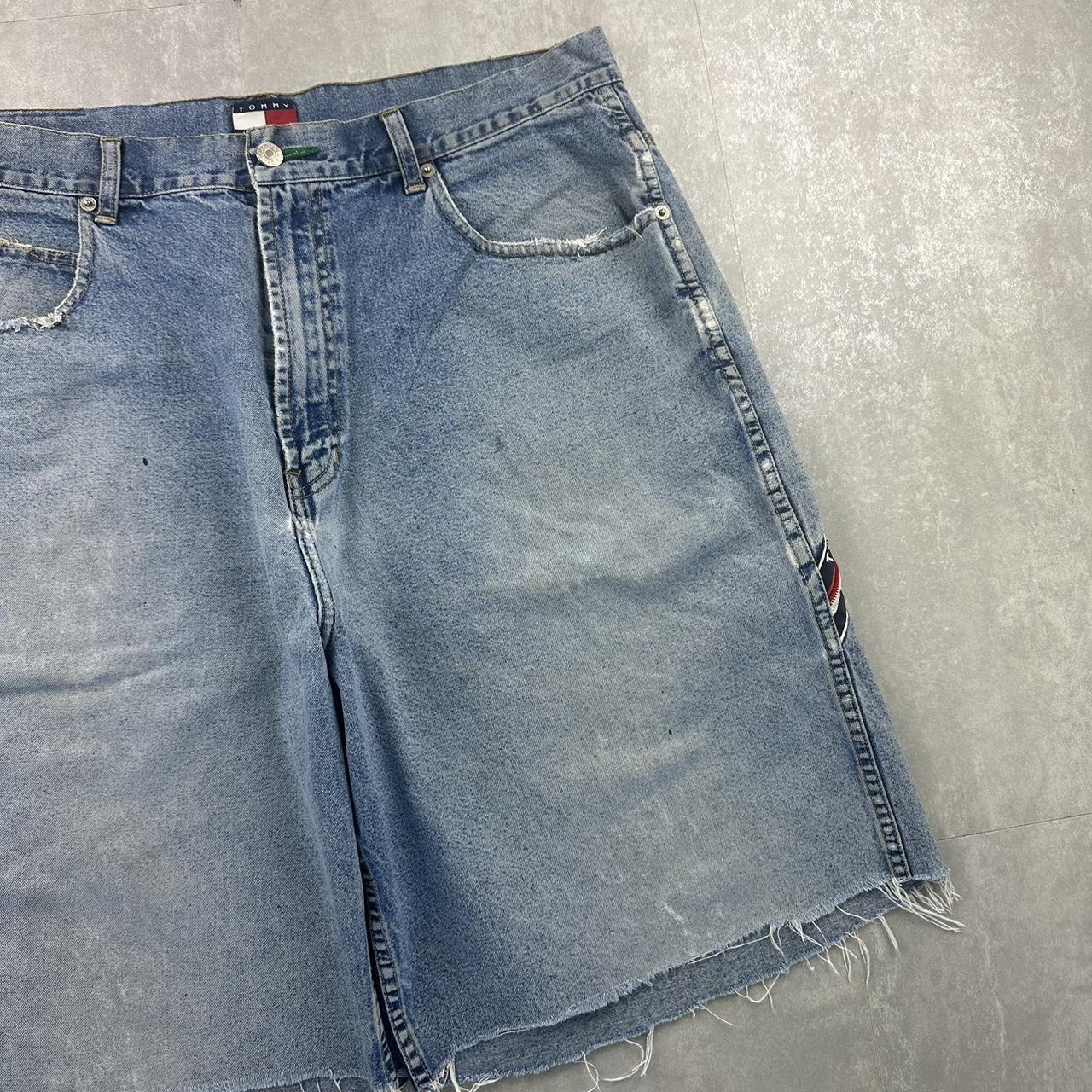 Tommy Hilfiger 2000s spellout carpenter style jorts