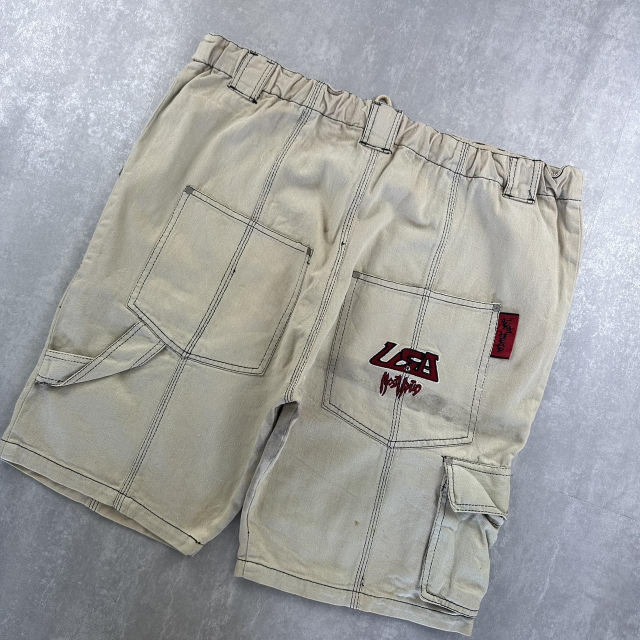 Japanese style 2000s spellout carpenter fit skate jorts