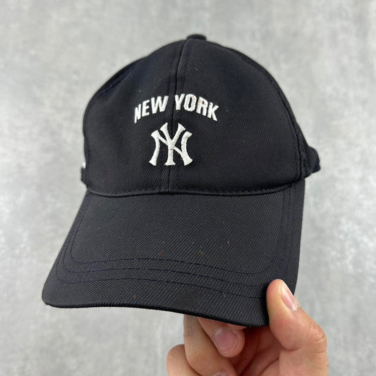 Adidas New York Yankees 2000s (2001) baseball cap