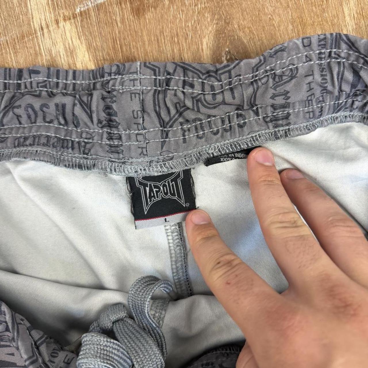 Tapout vintage Y2K mma fighting baggy gym shorts