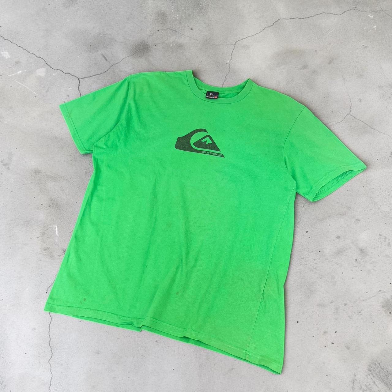 Quiksilver distressed Vintage Y2K Surfwear logo T-Shirt