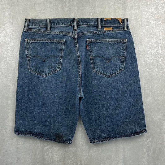 Levi’s 505 90s carpenter baggy Jorts