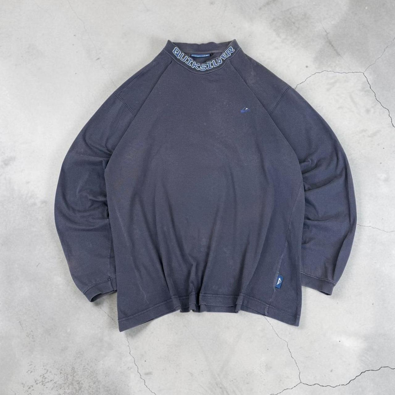 Quiksilver Vintage Y2K Surfwear distressed sun faded logo long sleeve T-Shirt