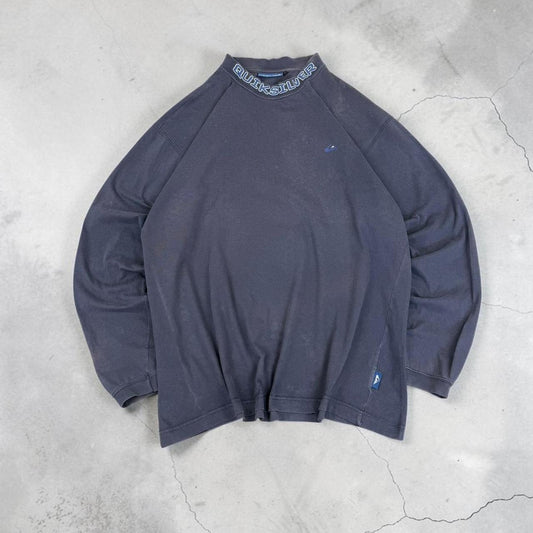 Quiksilver Vintage Y2K Surfwear distressed sun faded logo long sleeve T-Shirt