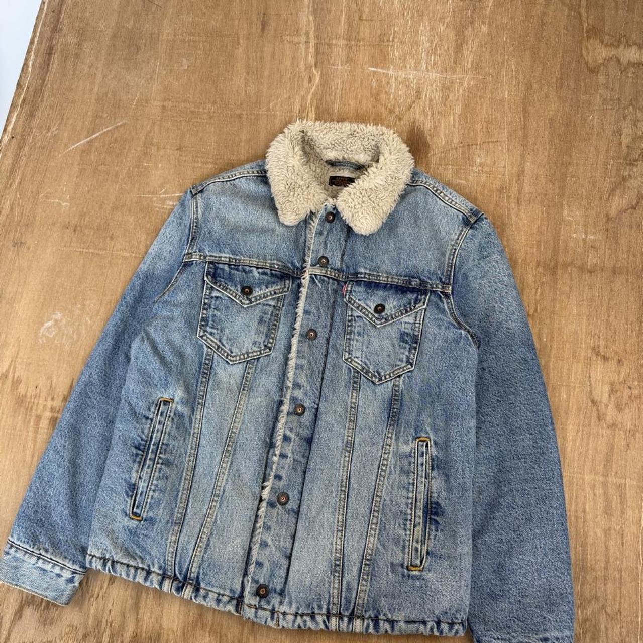Levi’s Jeans Skateboarding Sherpa trucker denim jacket