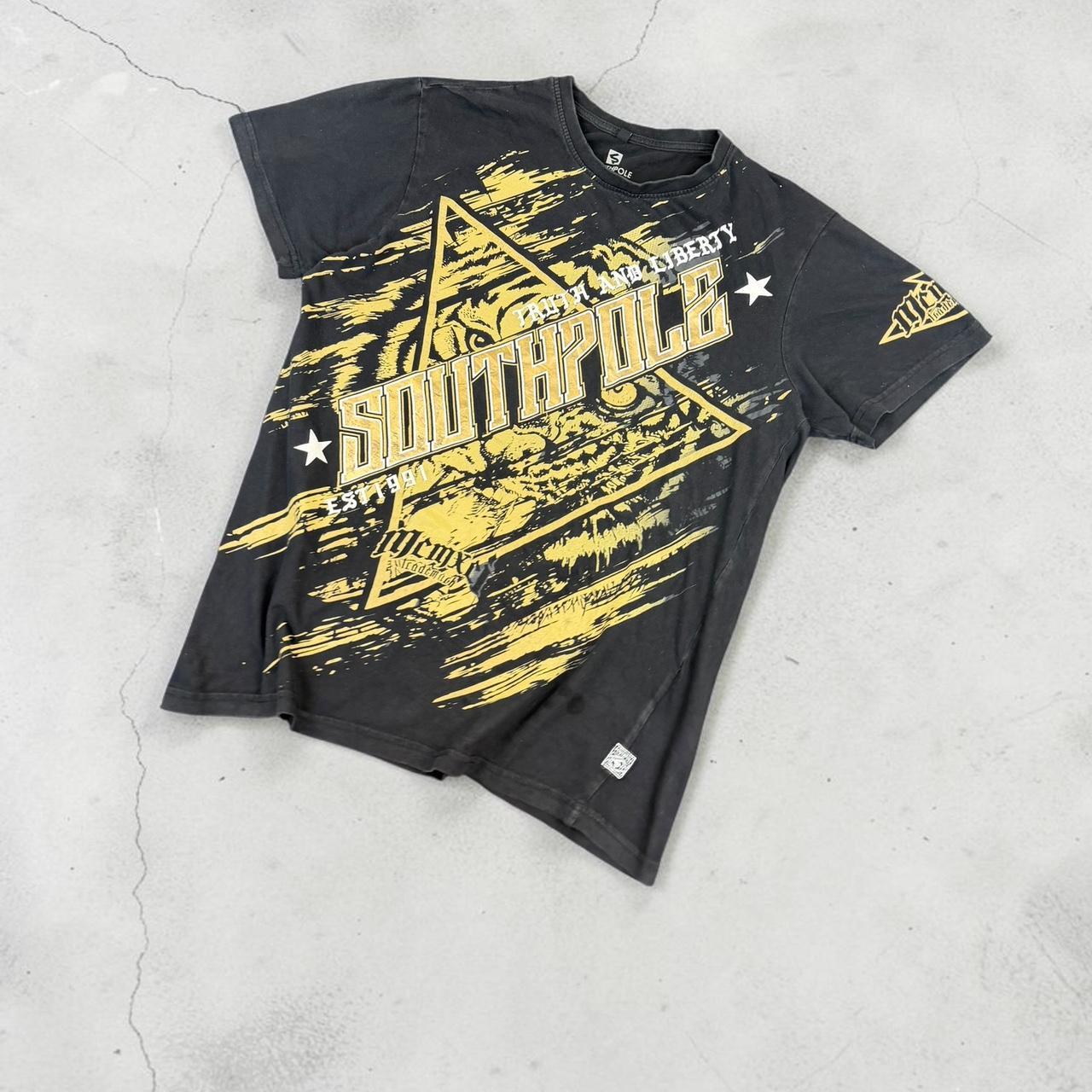 Southpole hip hop Vintage Y2K grunge T Shirt