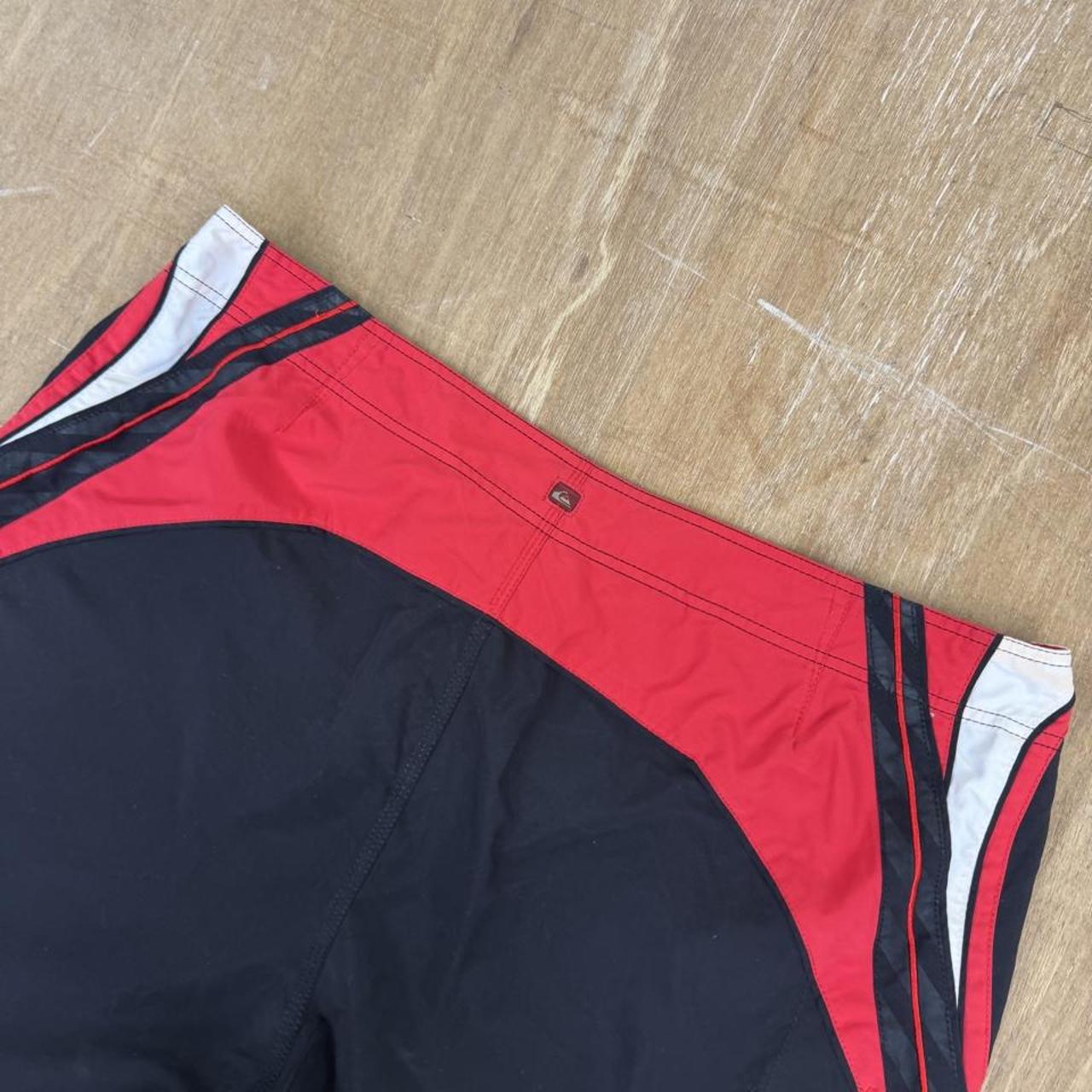 Quiksilver surfwear Y2K swim board shorts