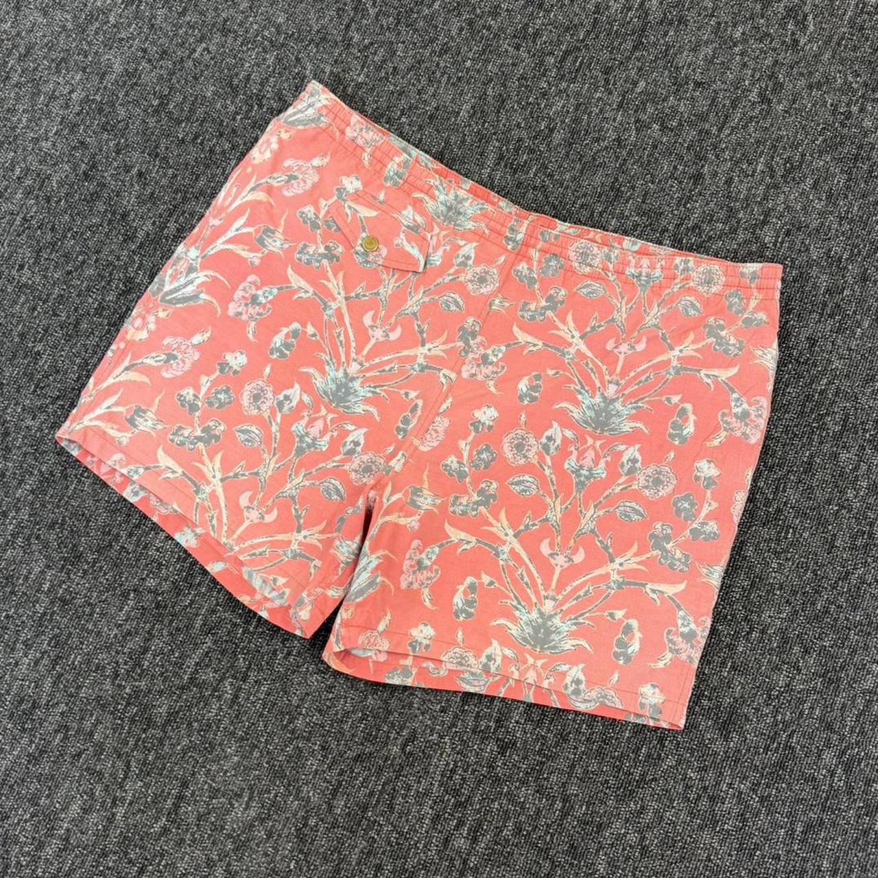 Rare CP Company ‘ideas from massimo osti’ floral vintage 90s/80s Surfwear beach swim board shorts