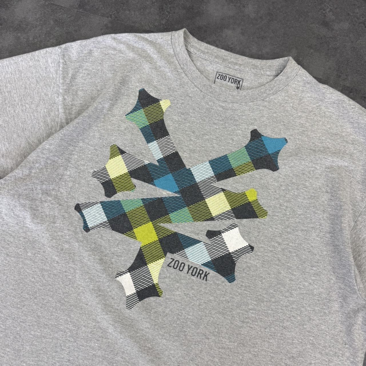 Zoo York 2000s hiphop Y2K logo print graphic T shirt