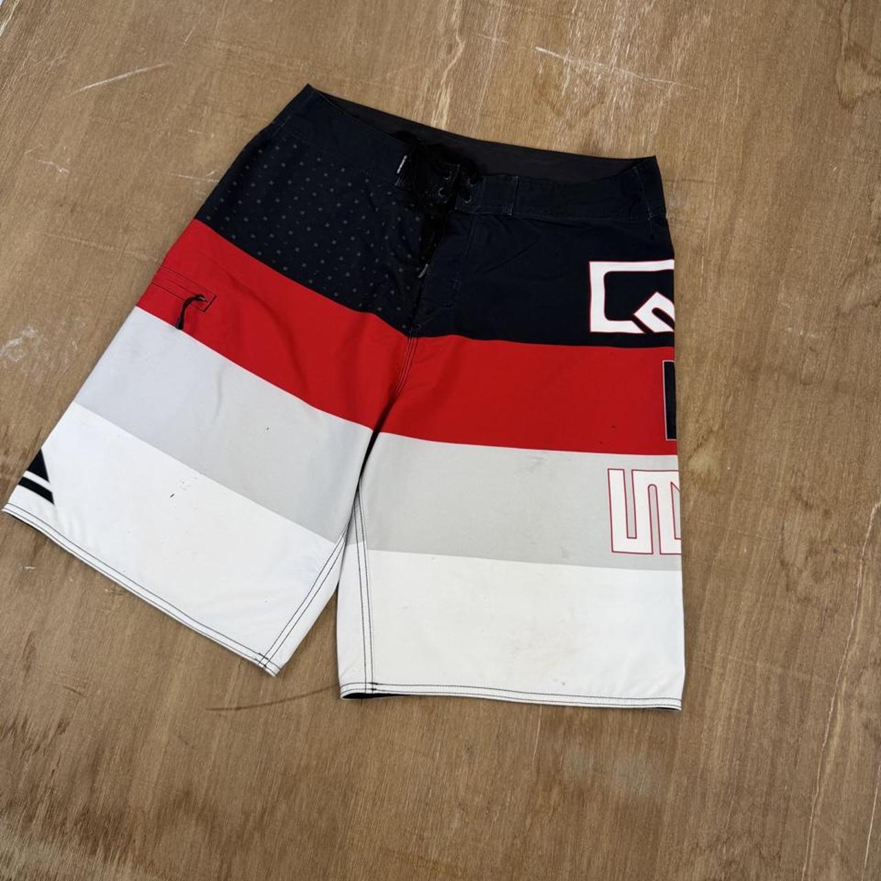 Quiksilver surfwear Y2K swim shorts