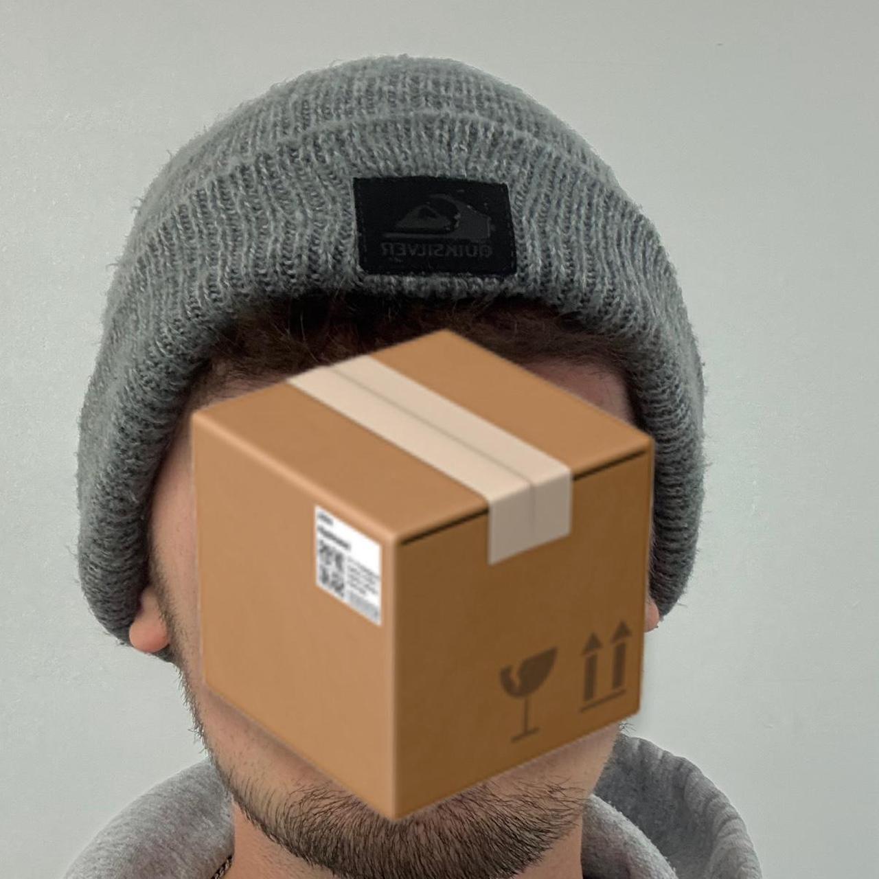 Quiksilver 2000s vintage Surfwear embroidered logo beanie hat