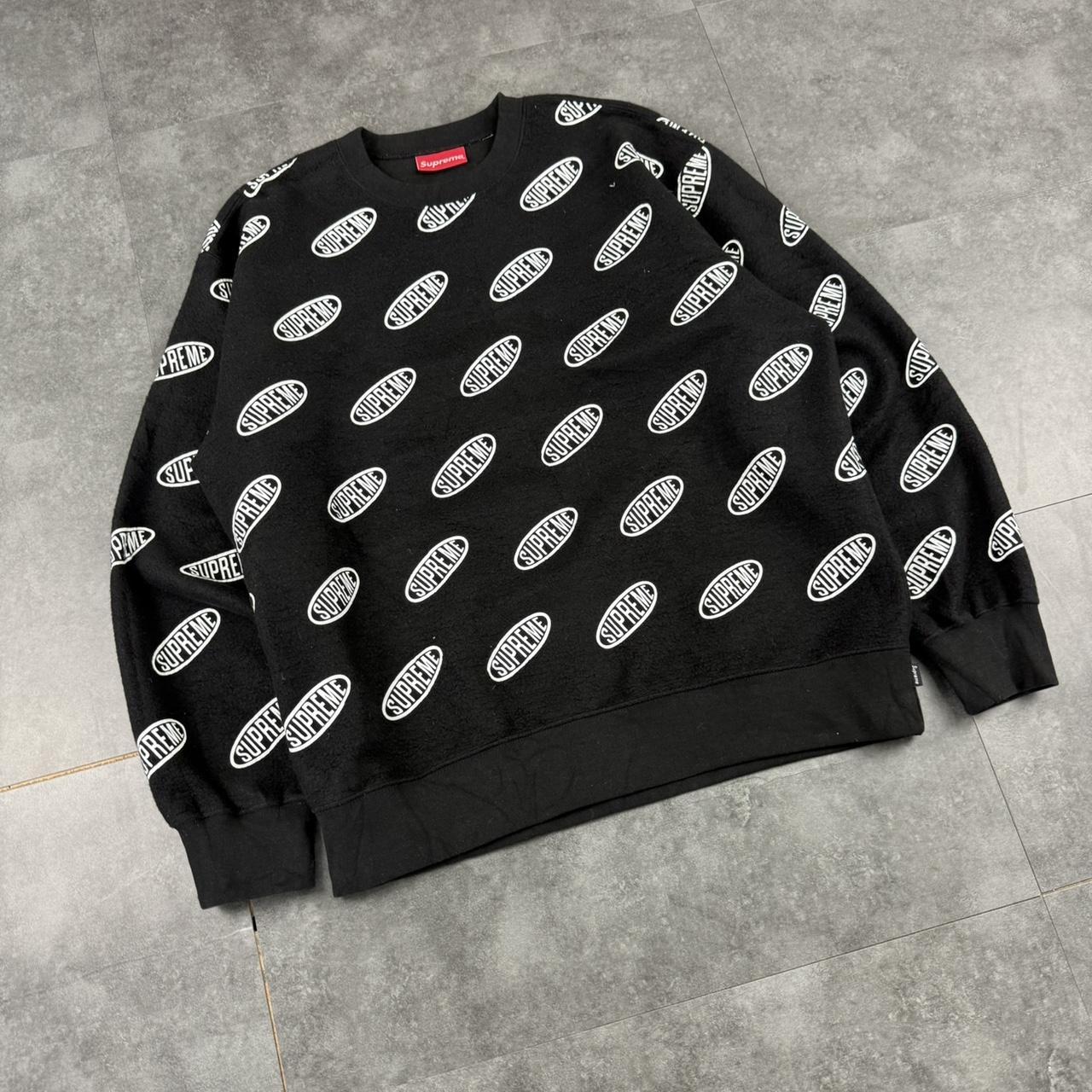 Supreme F/W 2018 Oval Logo Crew deck sweatshirt