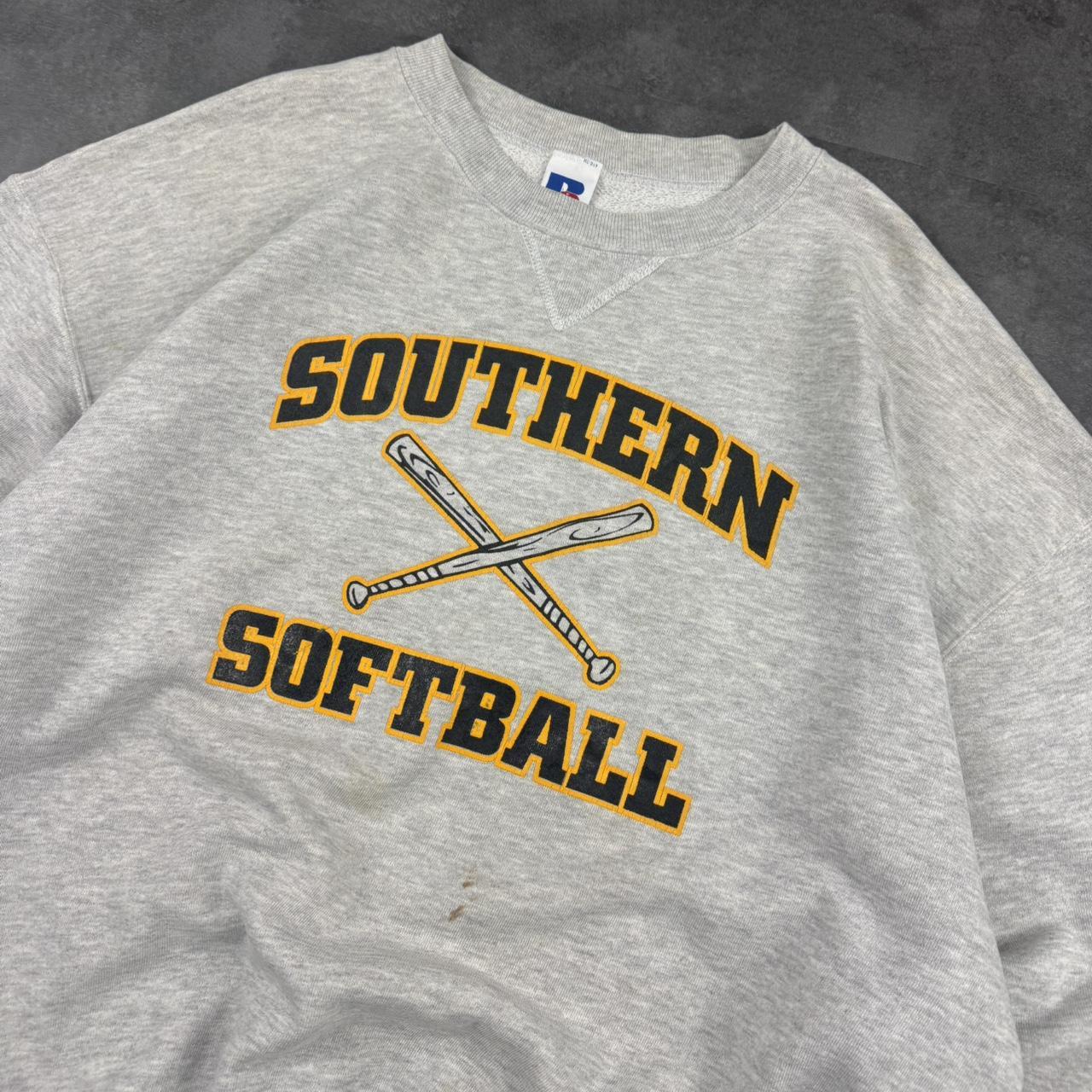 Vintage Russell Athletic 90s sportwear college spellout softball classic print sweatshirt
