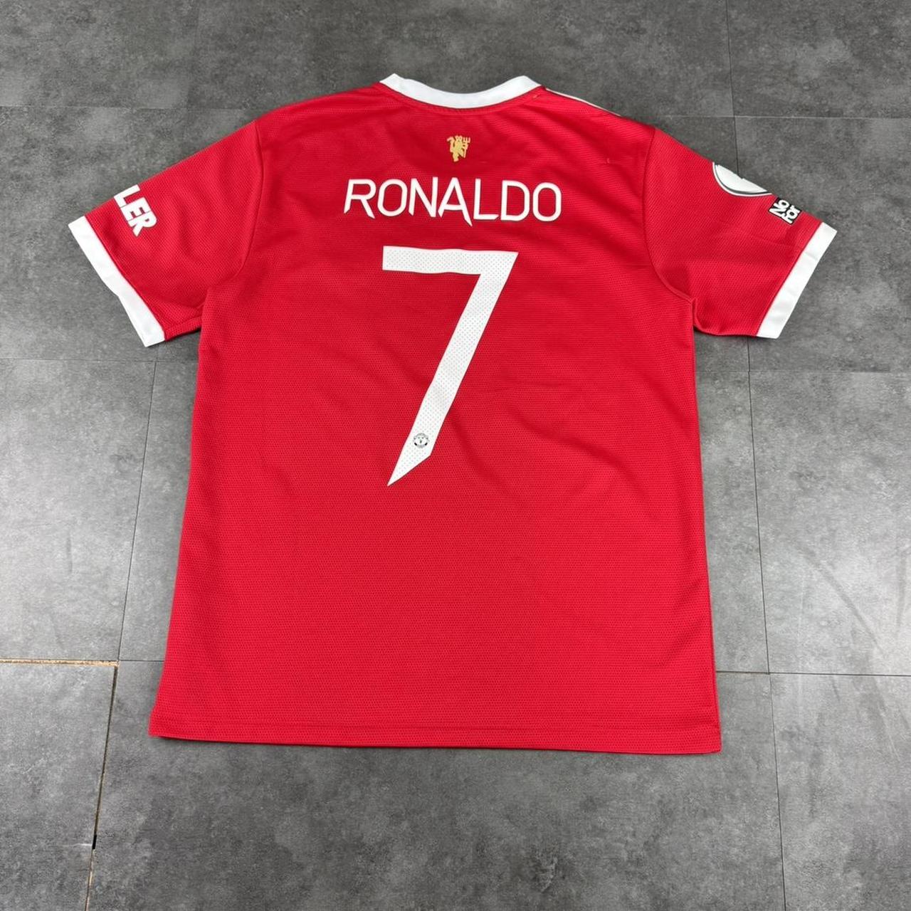 Manchester United Ronaldo 2021-22 home kit football jersey
