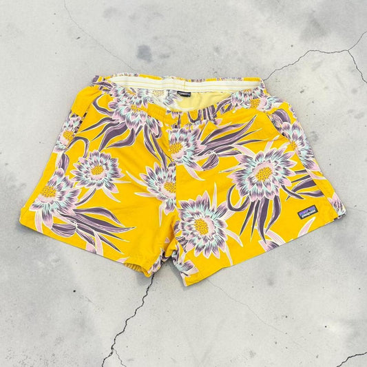 Patagonia floral flowers vintage Y2K Surfwear beach swim board shorts