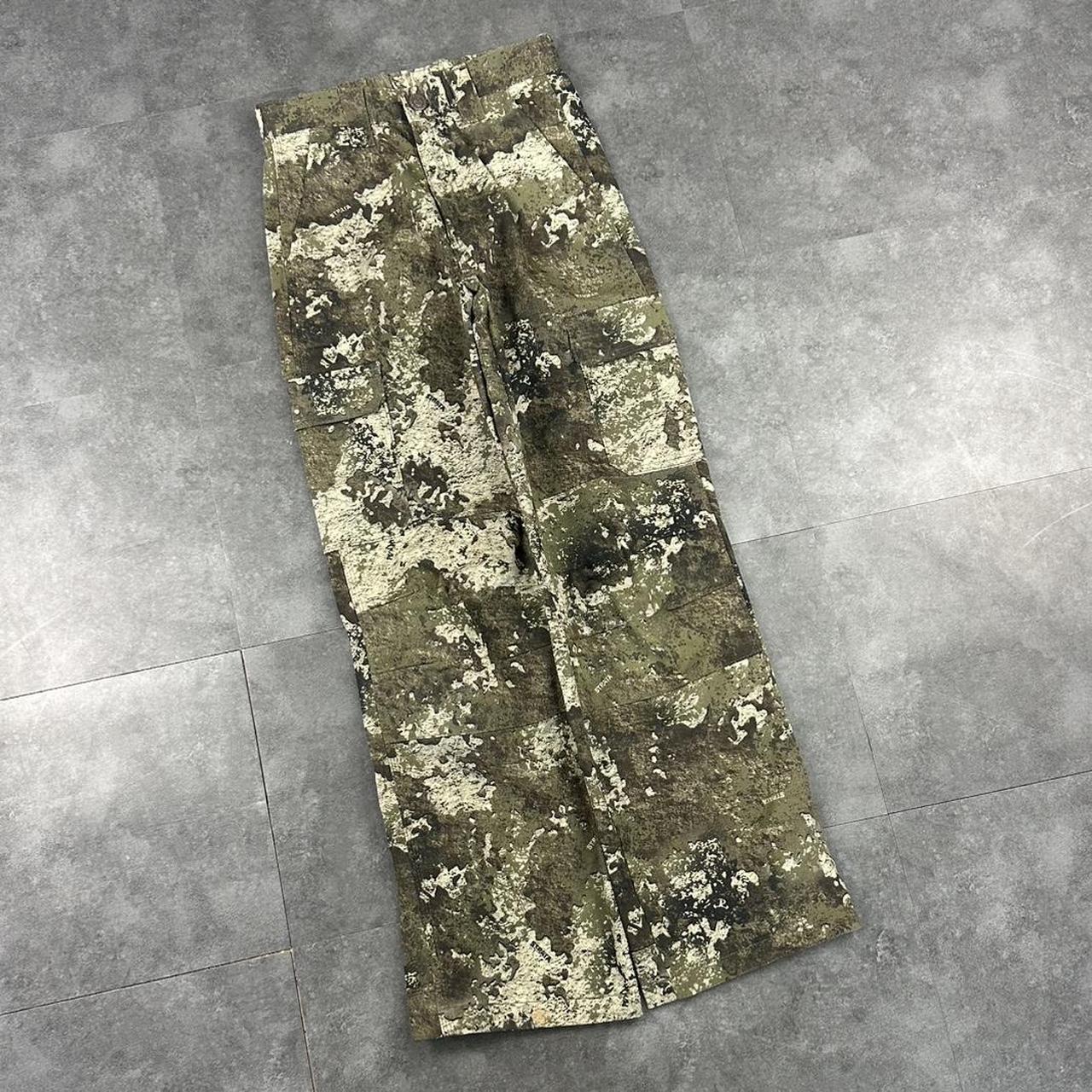 Realtree camo Mossy oak 2000s dungaree workwear cargo trousers