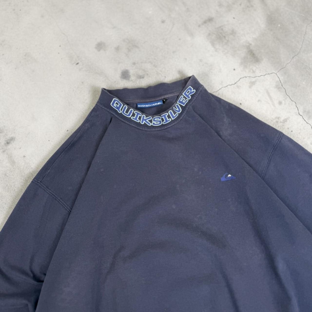 Quiksilver Vintage Y2K Surfwear distressed sun faded logo long sleeve T-Shirt