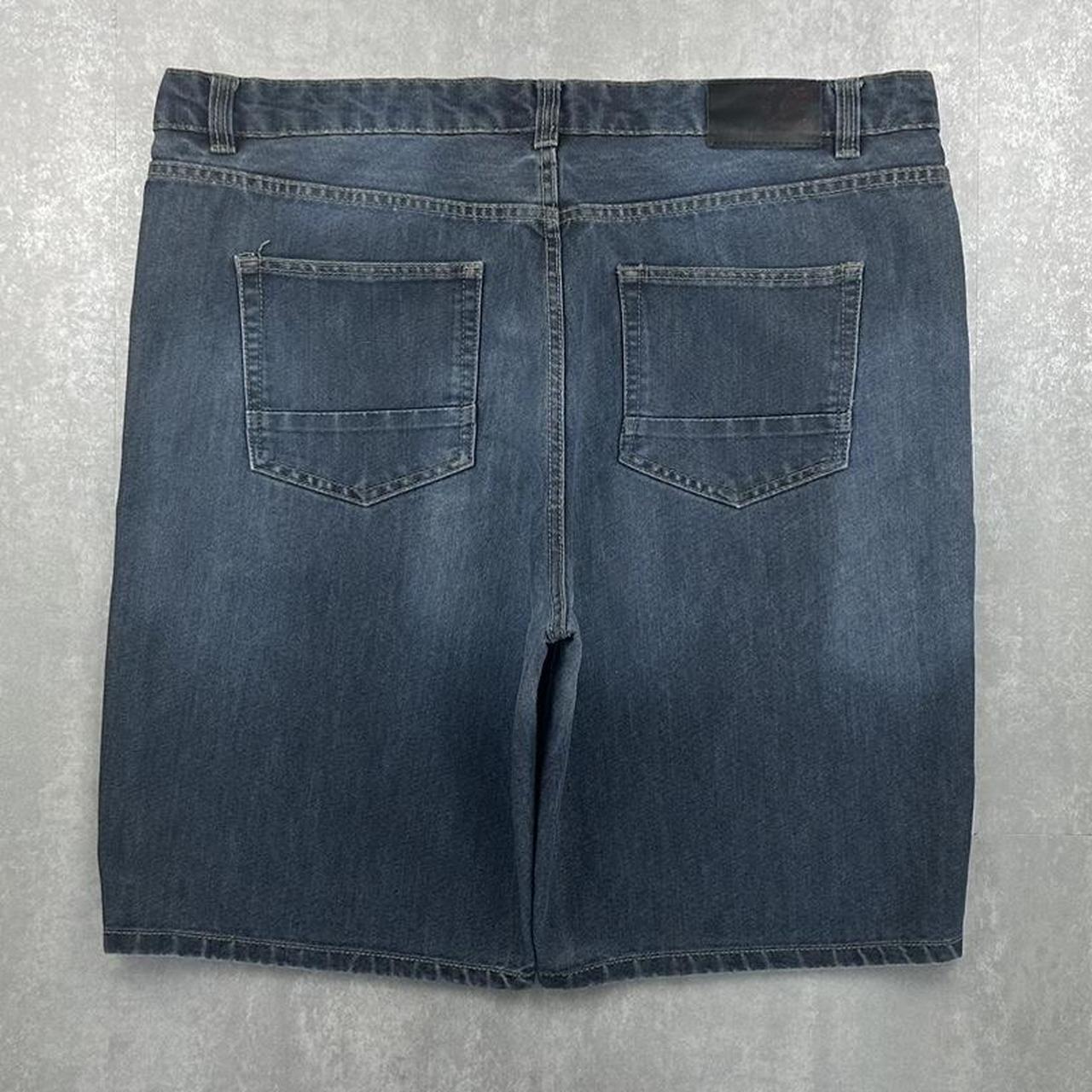 Ecko unltd 2000s spellout carpenter style jorts