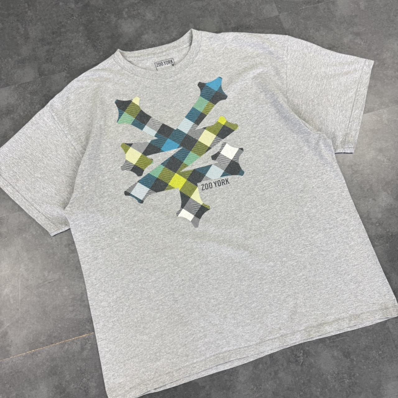 Zoo York 2000s hiphop Y2K logo print graphic T shirt