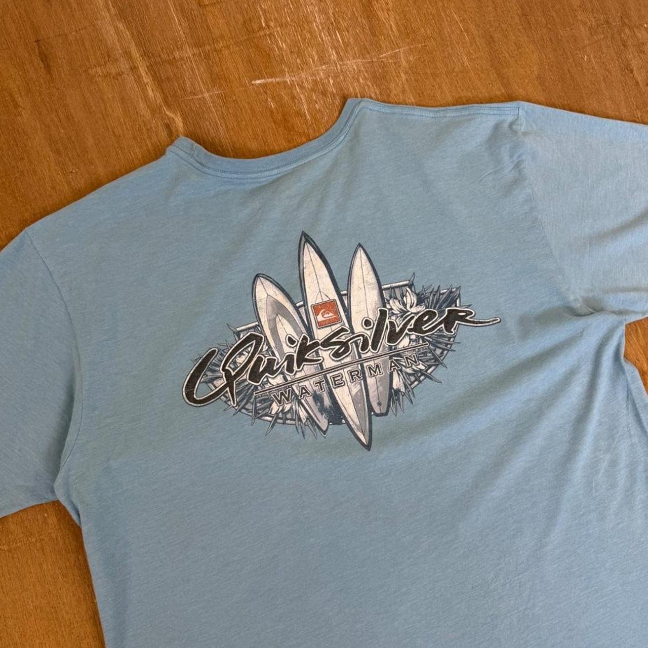 Quiksilver Surfwear light blue Y2K T-Shirt