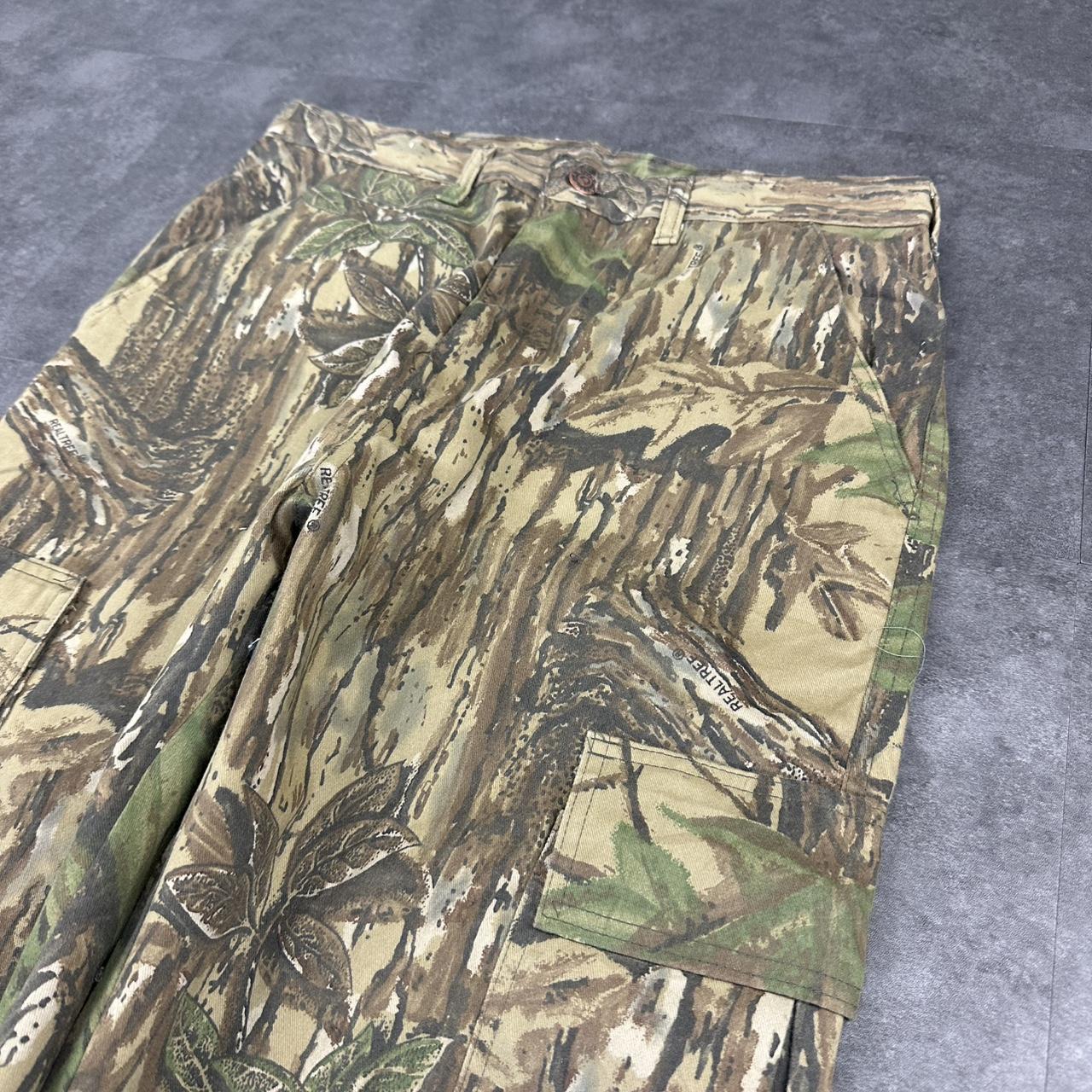 Mossy oak camo real tree foliage 2000s dungaree workwear cargo trousers