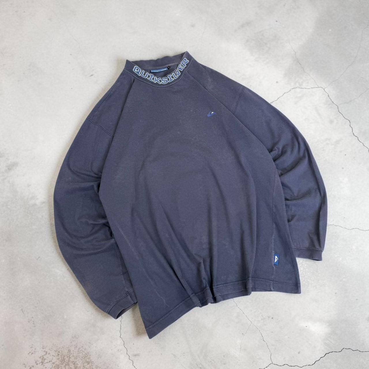 Quiksilver Vintage Y2K Surfwear distressed sun faded logo long sleeve T-Shirt