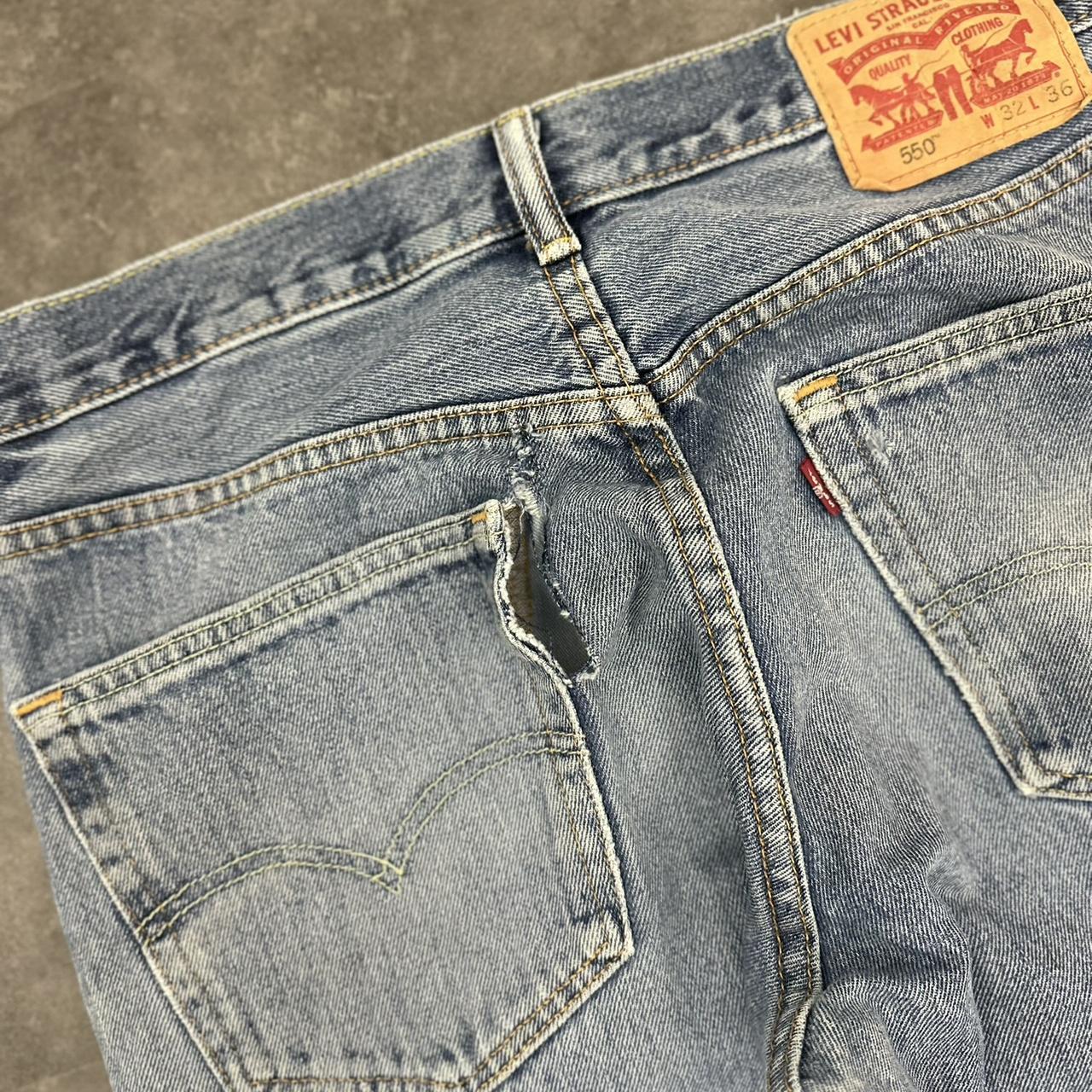 Levi’s 550 straight relaxed fit baggy jeans