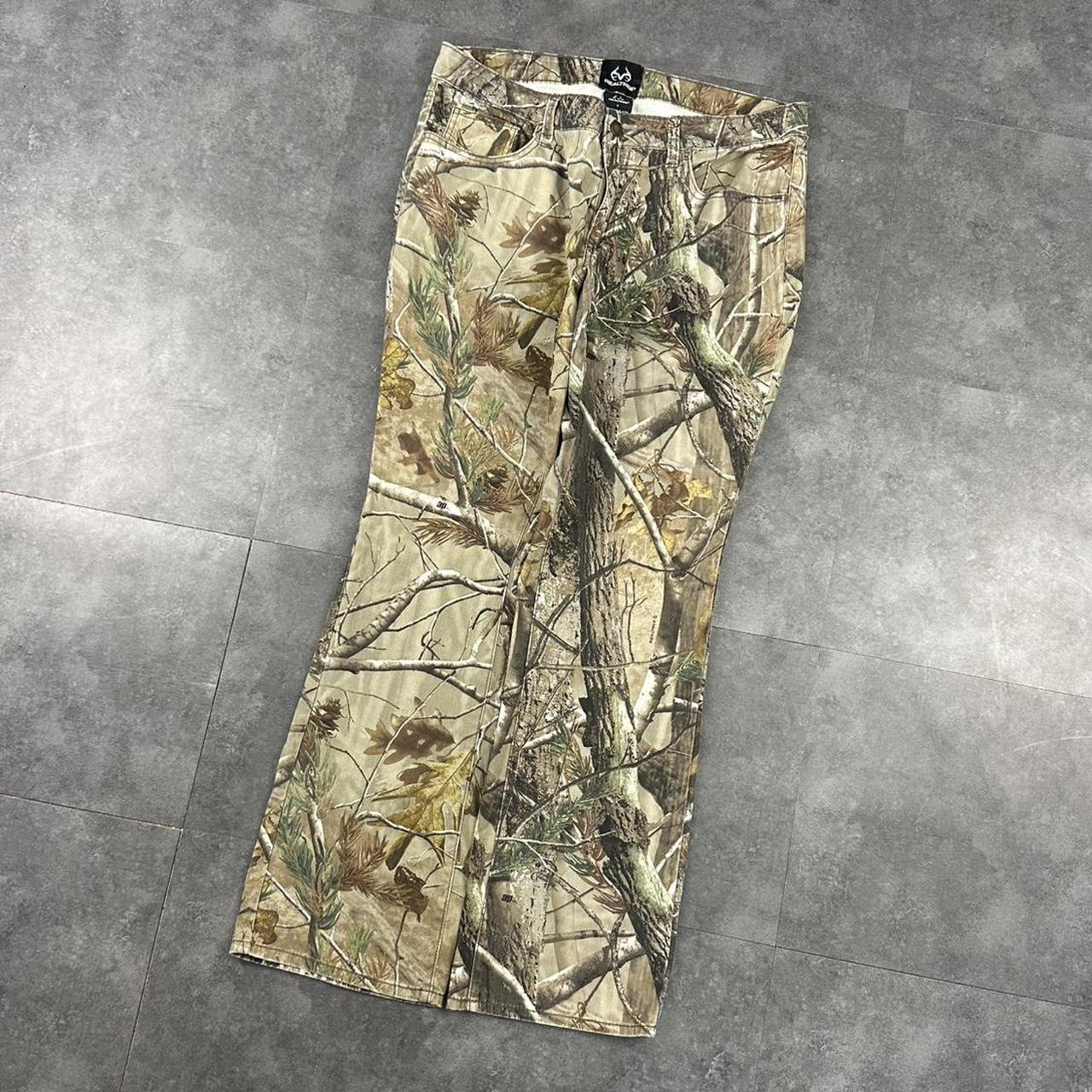 Realtree camo Mossy oak 2000s dungaree workwear cargo trousers