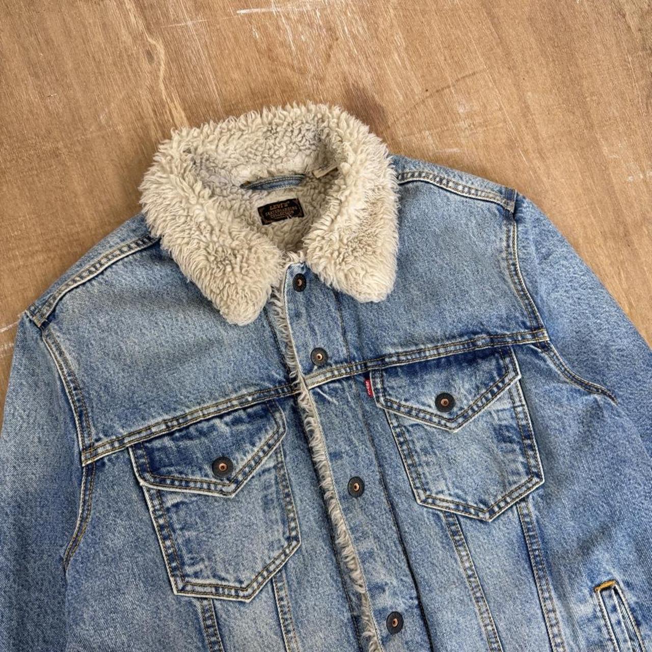 Levi’s Jeans Skateboarding Sherpa trucker denim jacket