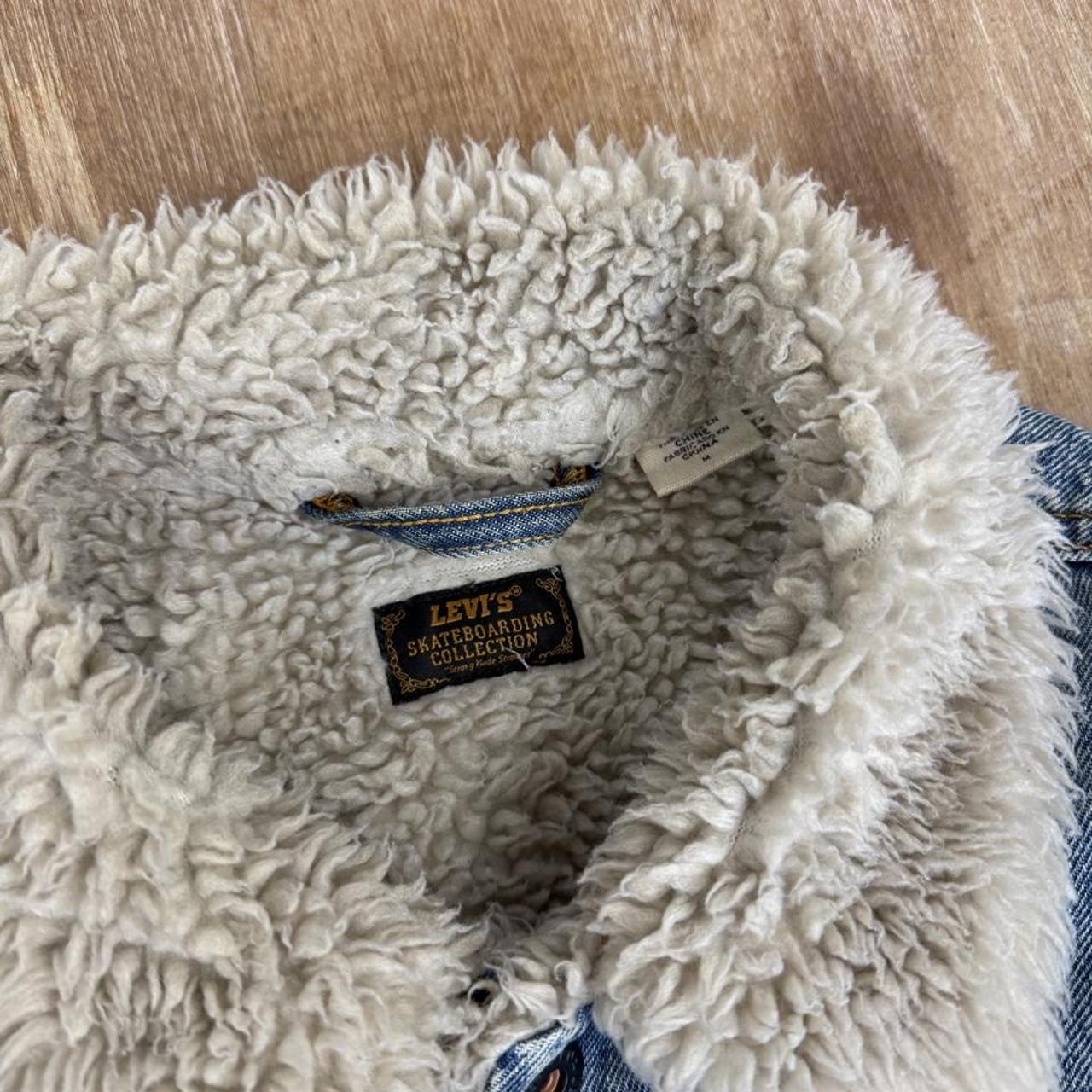 Levi’s Jeans Skateboarding Sherpa trucker denim jacket