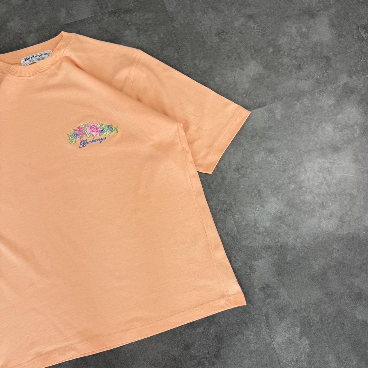 Burberrys 90’s floral embroidered T shirt
