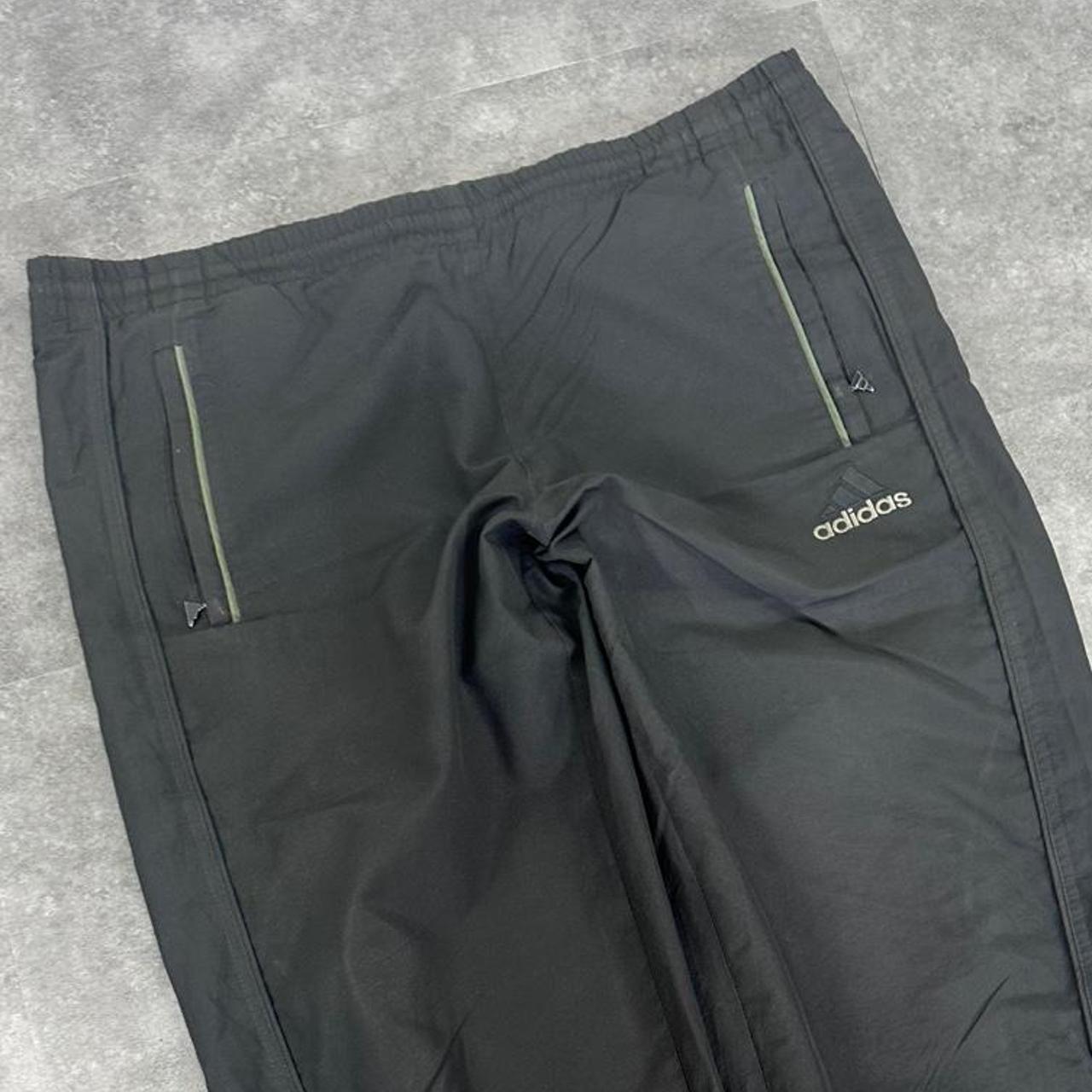 Adidas 2000s track vintage sports pants