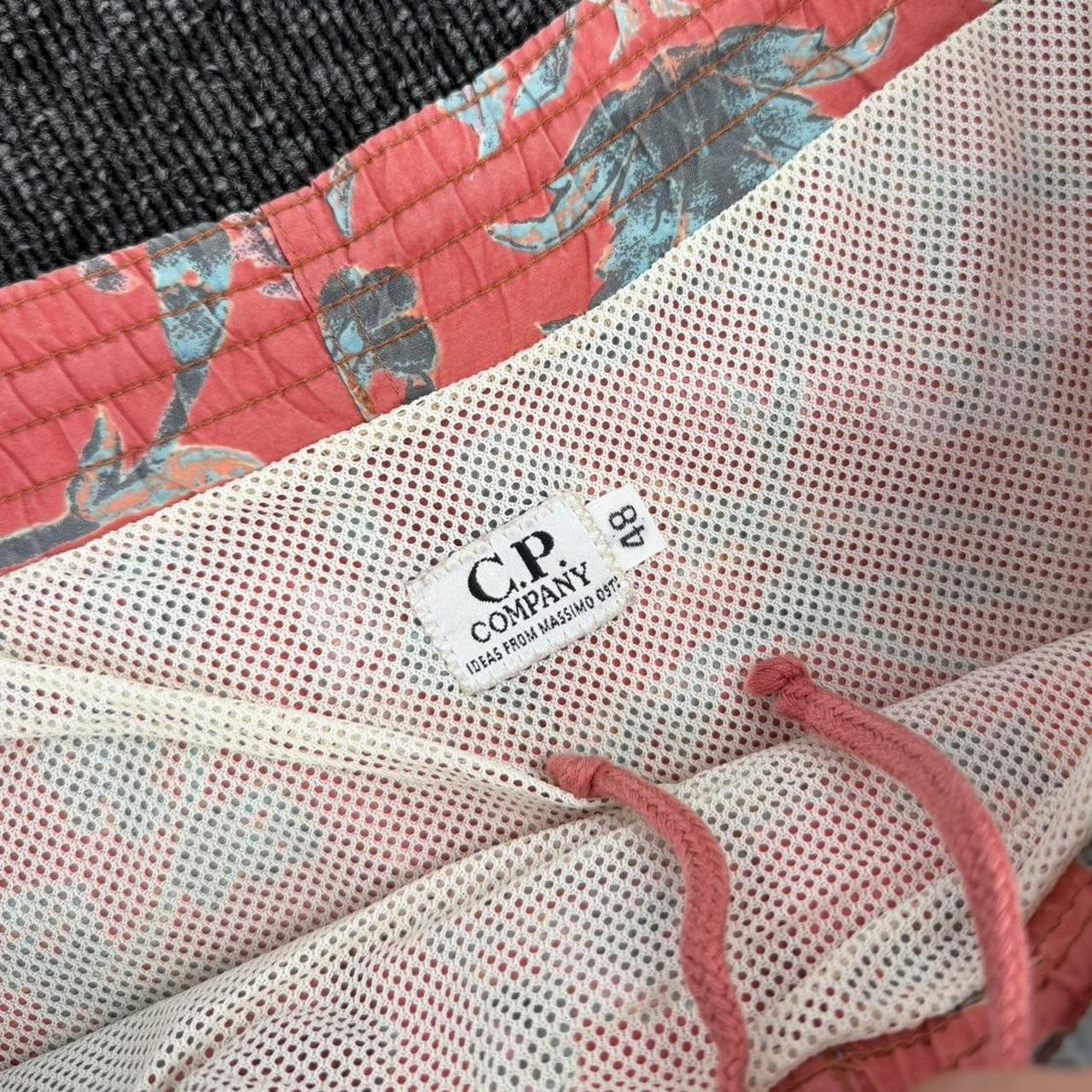 Rare CP Company ‘ideas from massimo osti’ floral vintage 90s/80s Surfwear beach swim board shorts