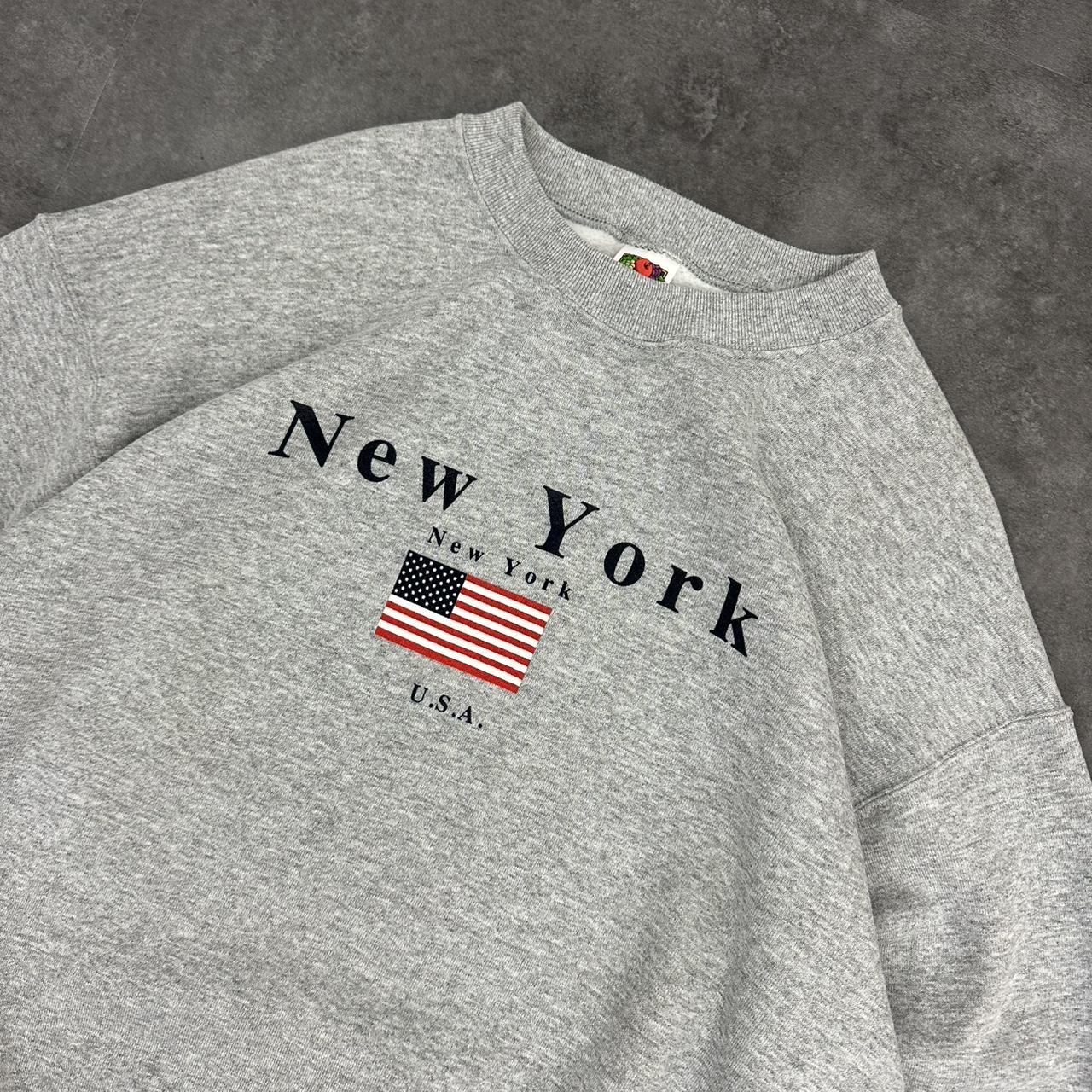 Vintage 2000’s New York grey sweatshirt