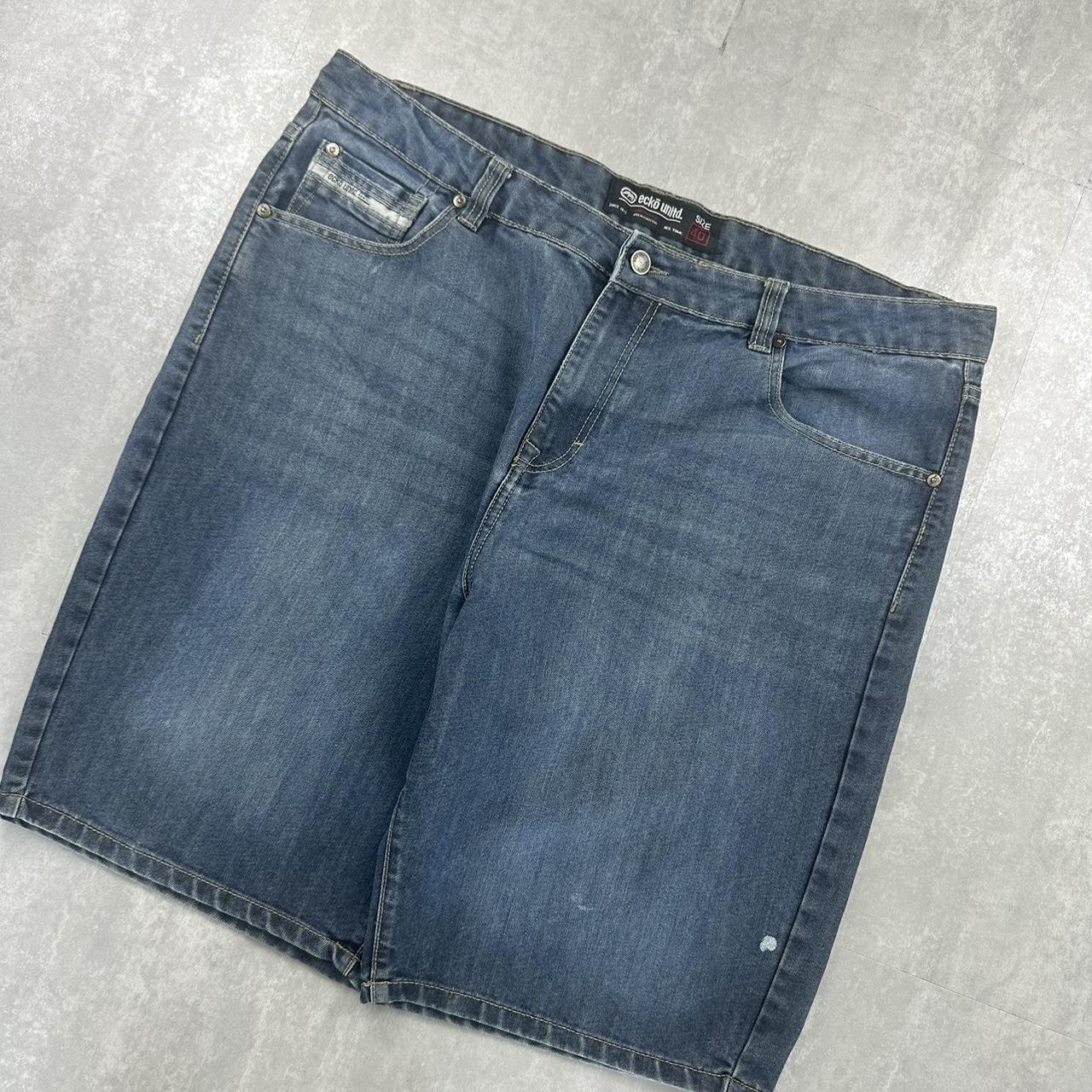 Ecko unltd 2000s spellout carpenter style jorts