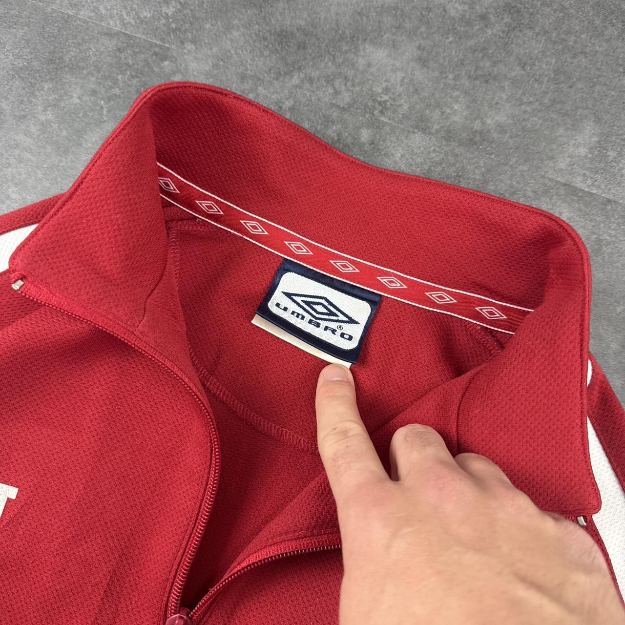 Vintage Umbro 90s football British sportwear embroidered quarter zip fleece