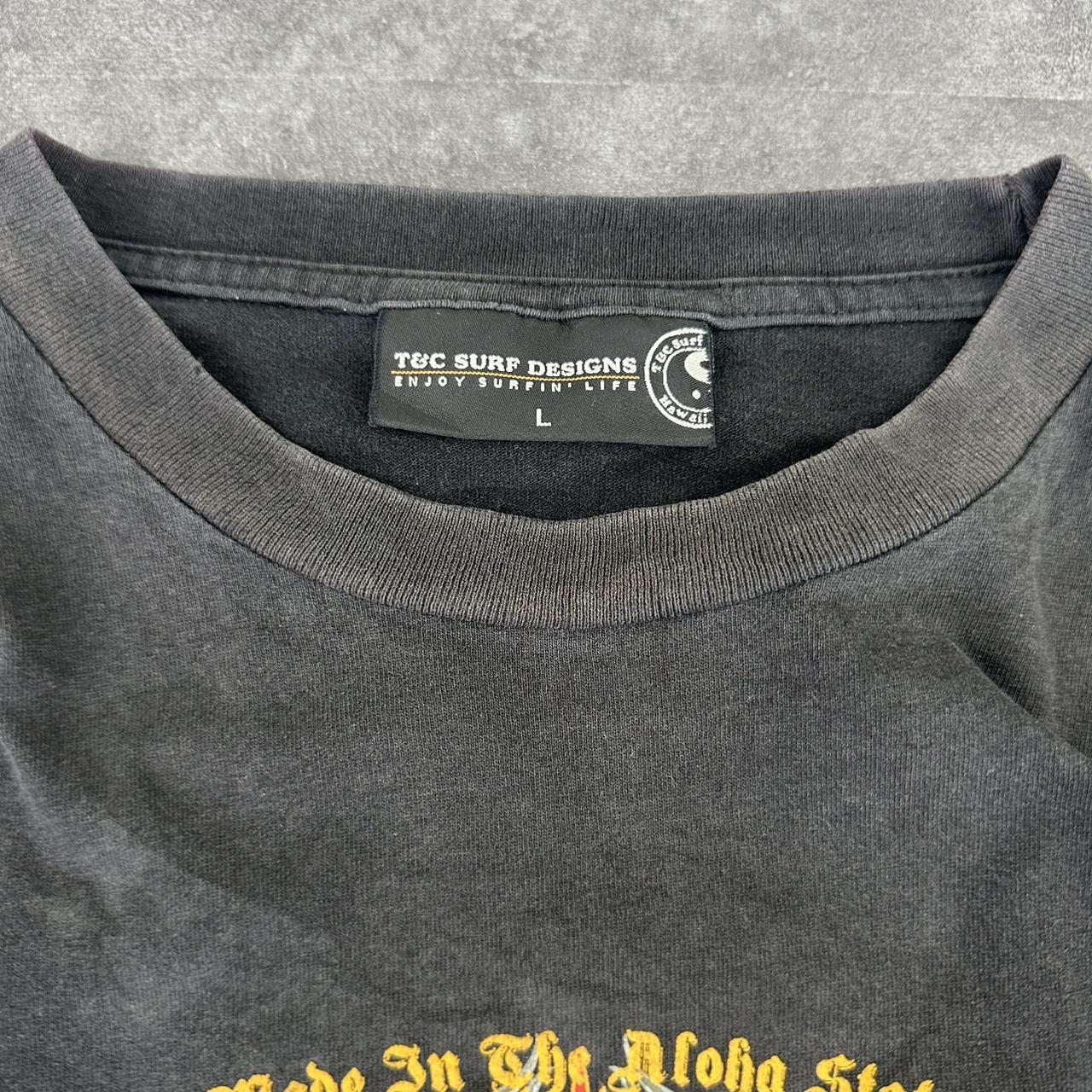 T&C Surf 2000s Aloha State Hawaii print graphic logo T shirt