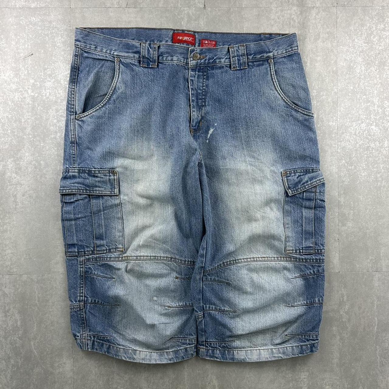 Reject Japanese style 2000s spellout carpenter fit skate cargo jorts